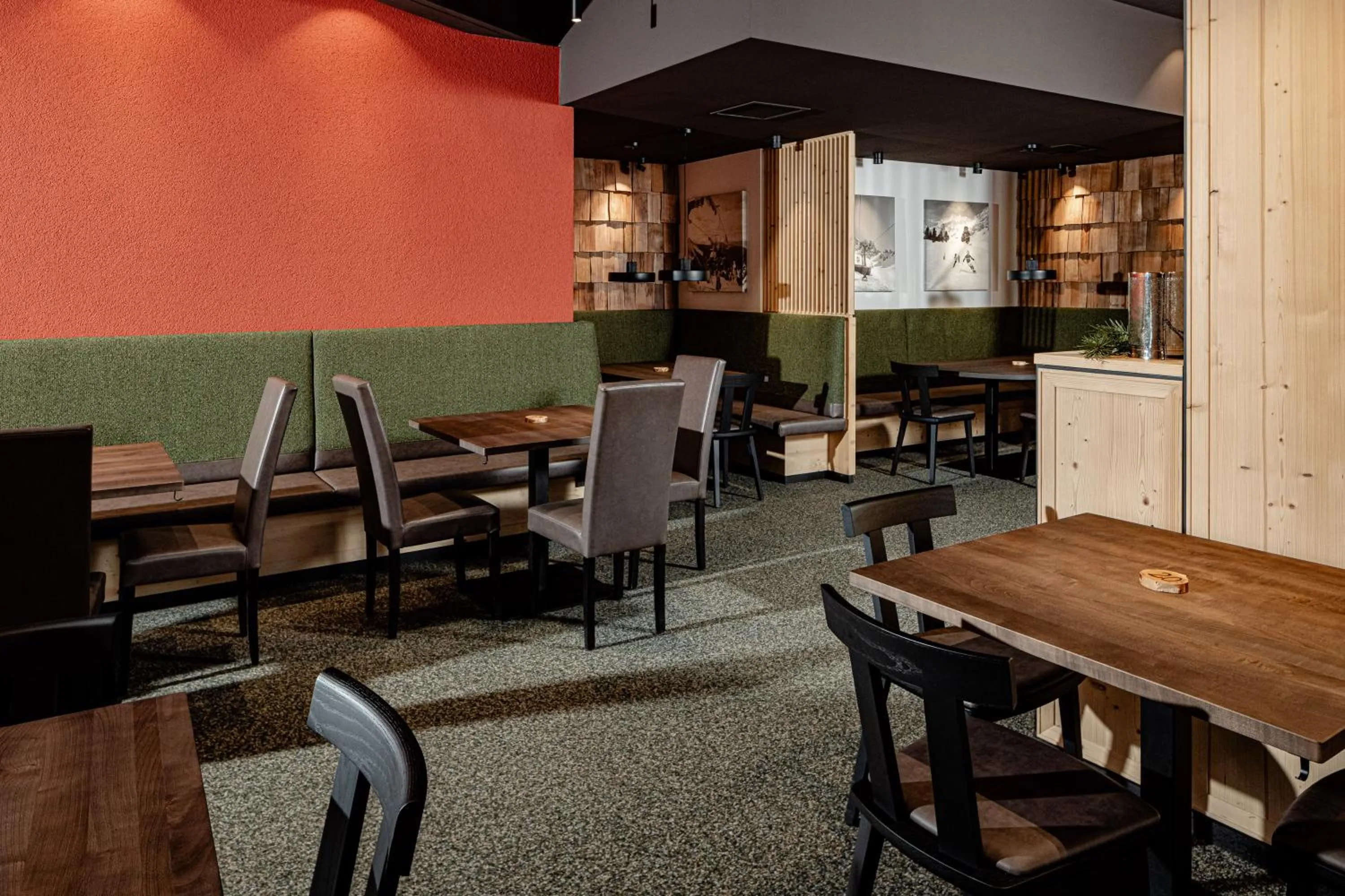 Restaurant/places to eat in Sporthotel Obereggen