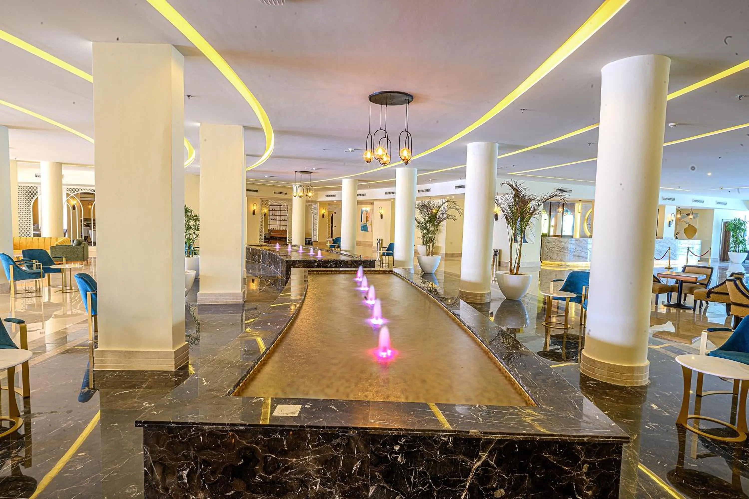Lounge or bar in Amwaj Beach Club Abu Soma
