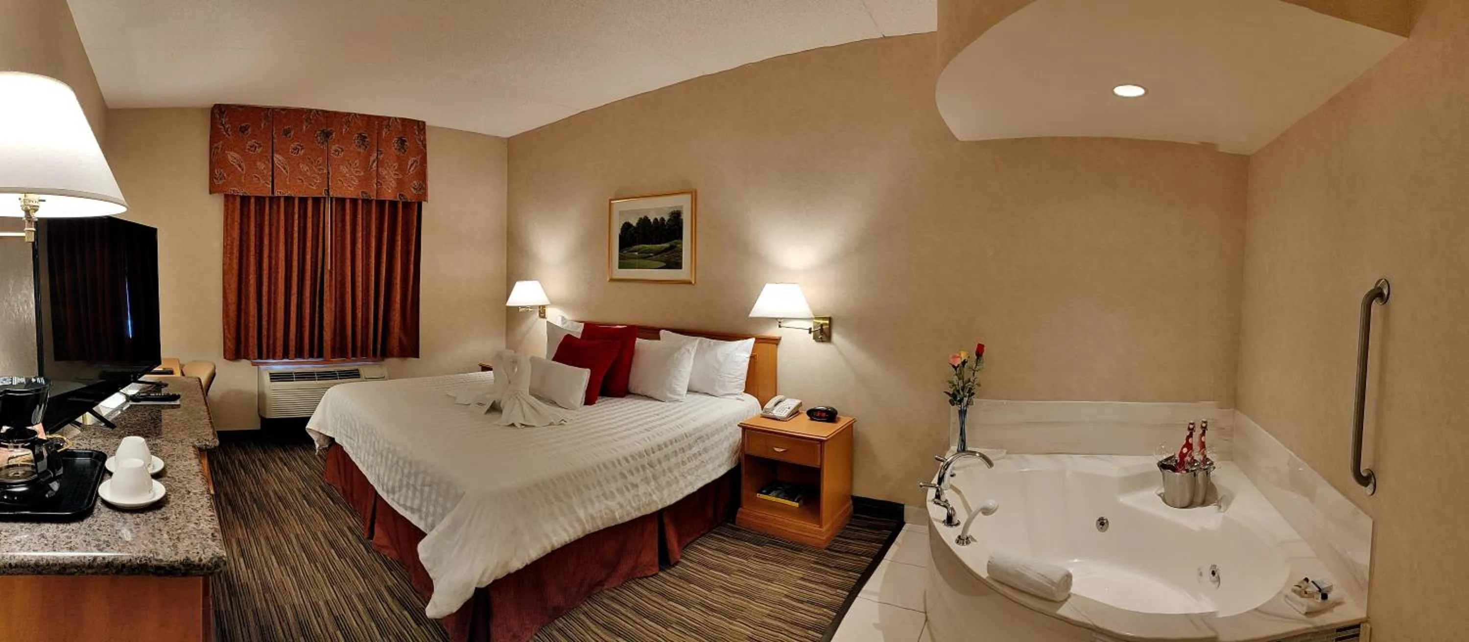 Bed in Humphry Inn and Suites