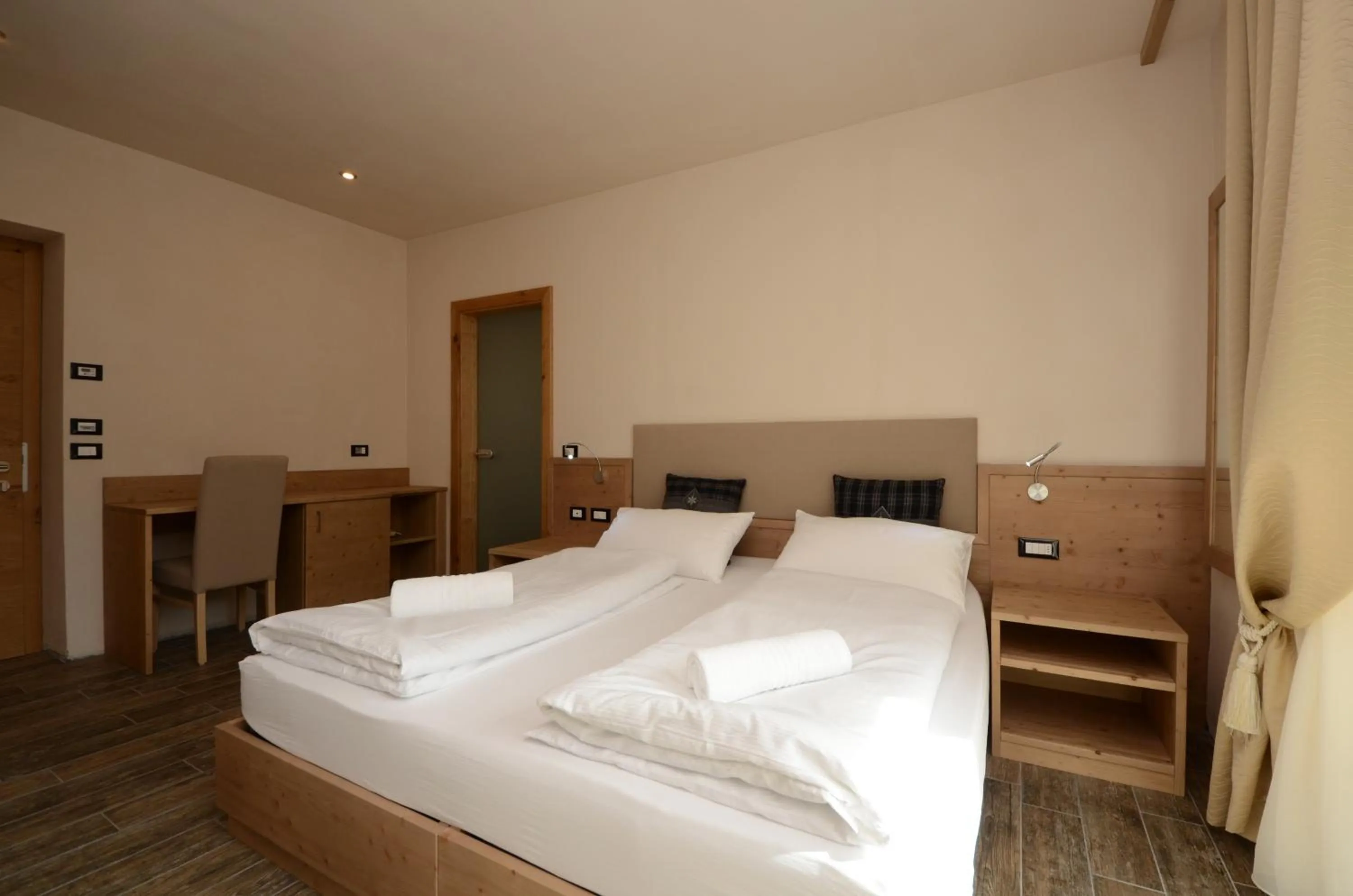Photo of the whole room, Bed in Park Hotel Avisio