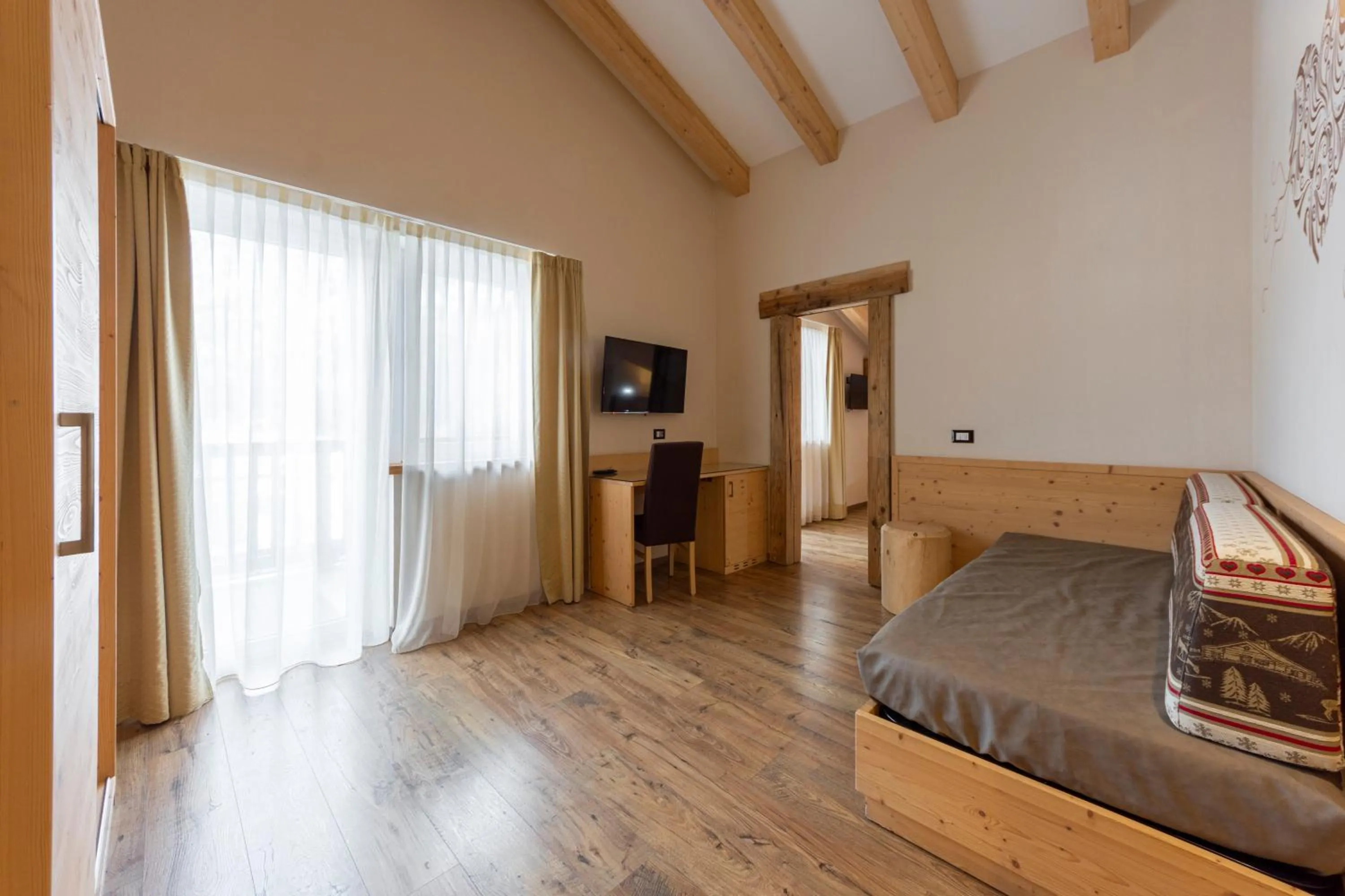 Bed in Park Hotel Avisio