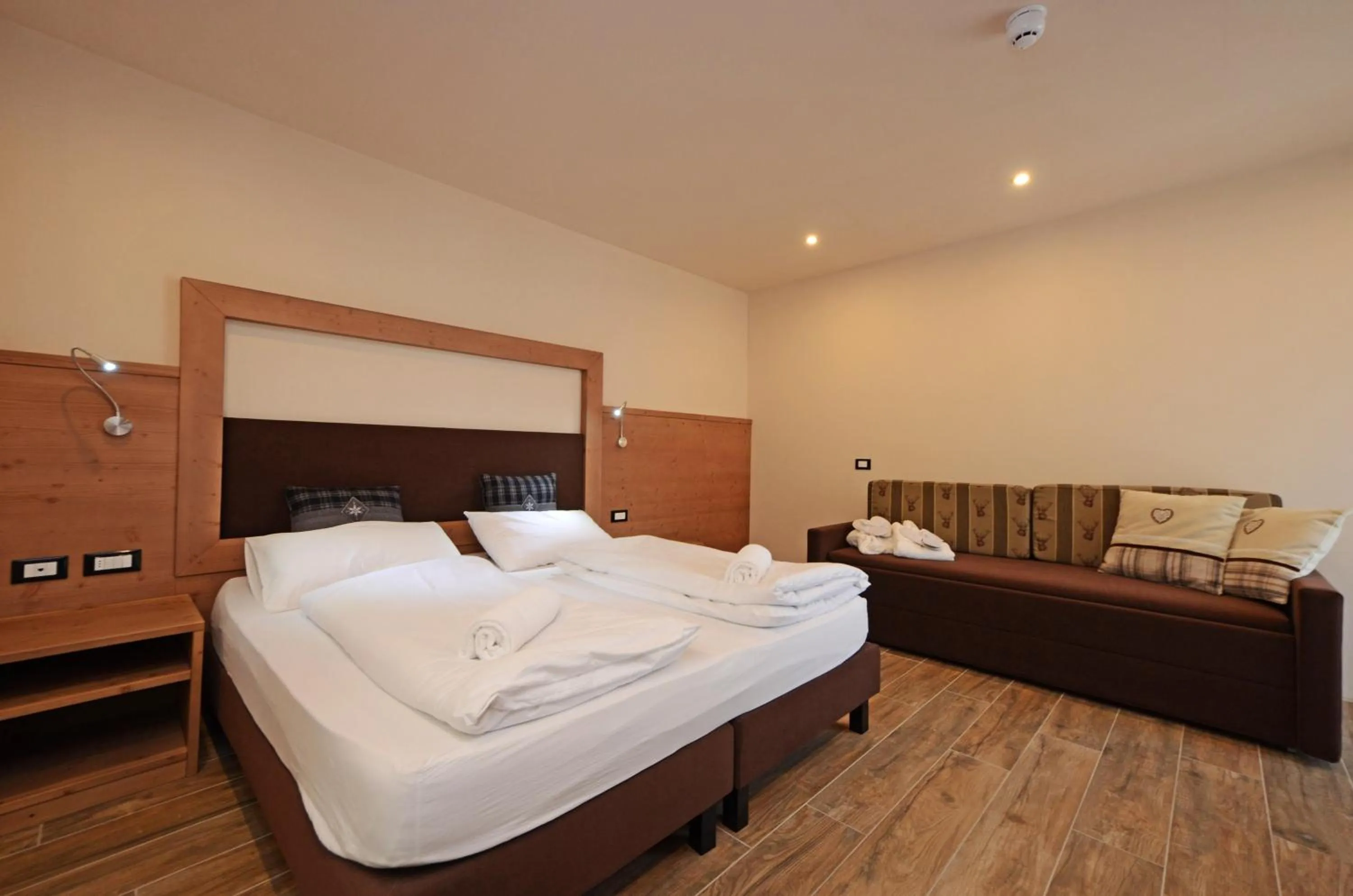 Photo of the whole room, Bed in Park Hotel Avisio