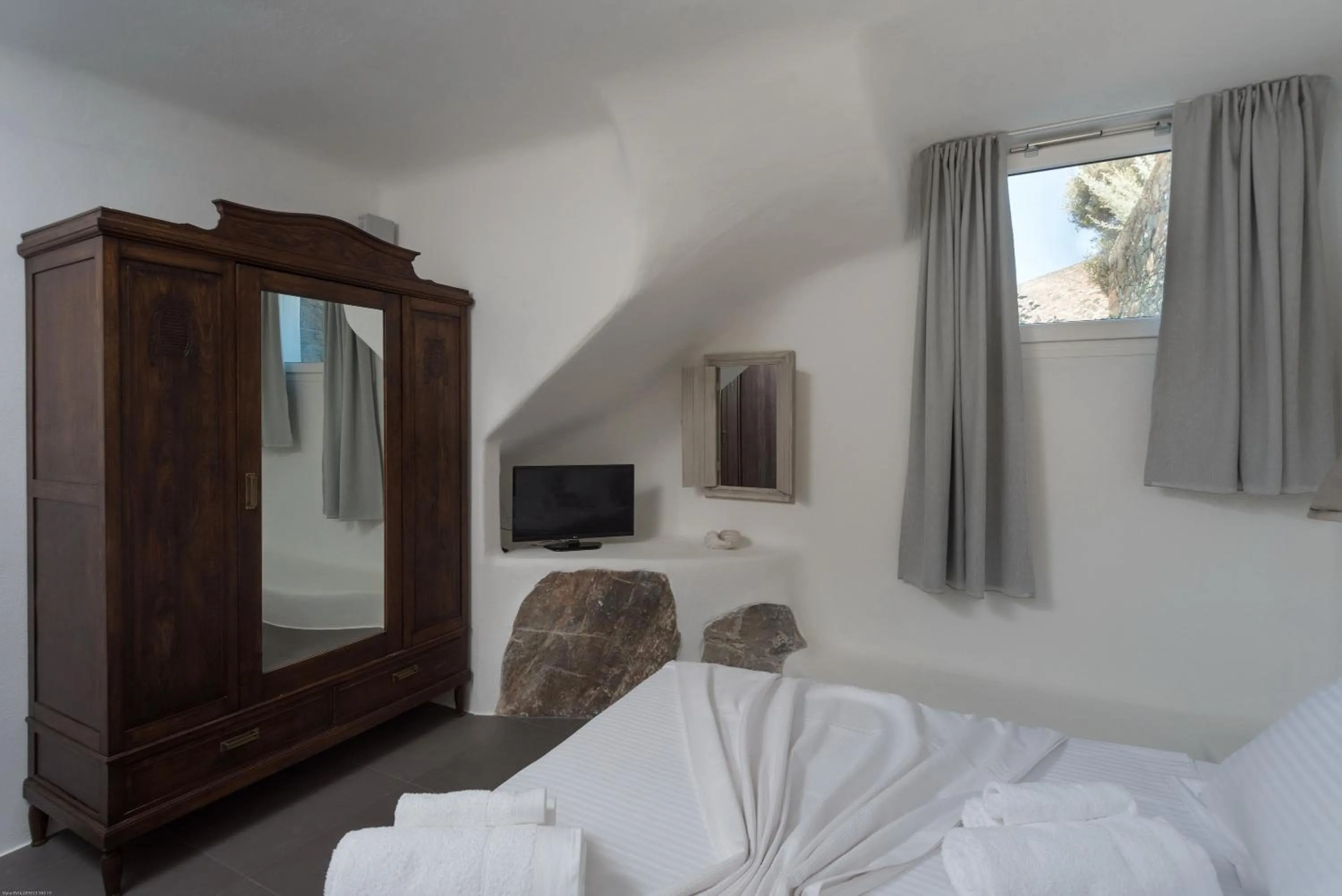 Bed in SkiNAmmos Eco Villas