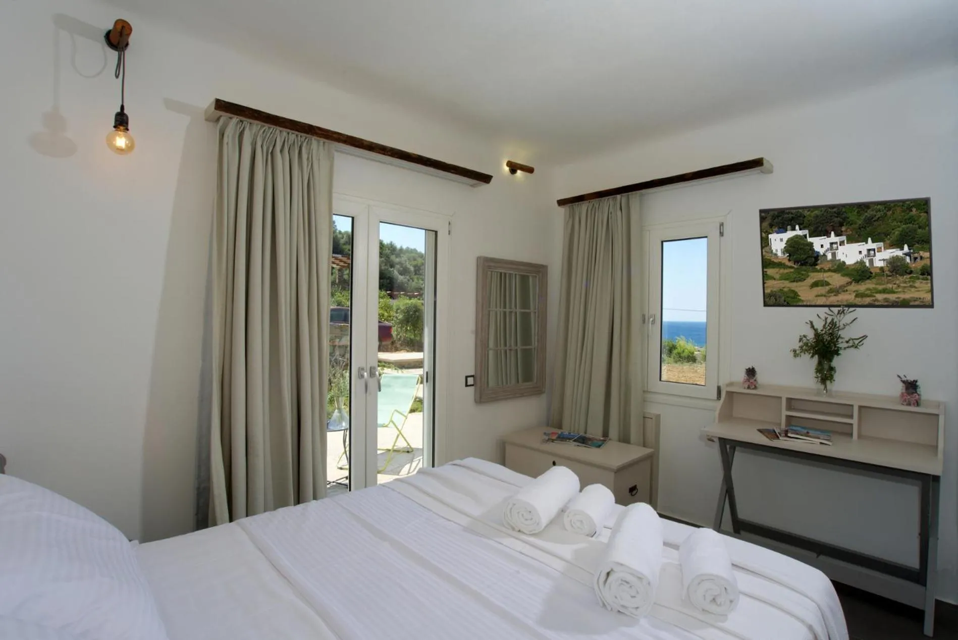 Bed in SkiNAmmos Eco Villas