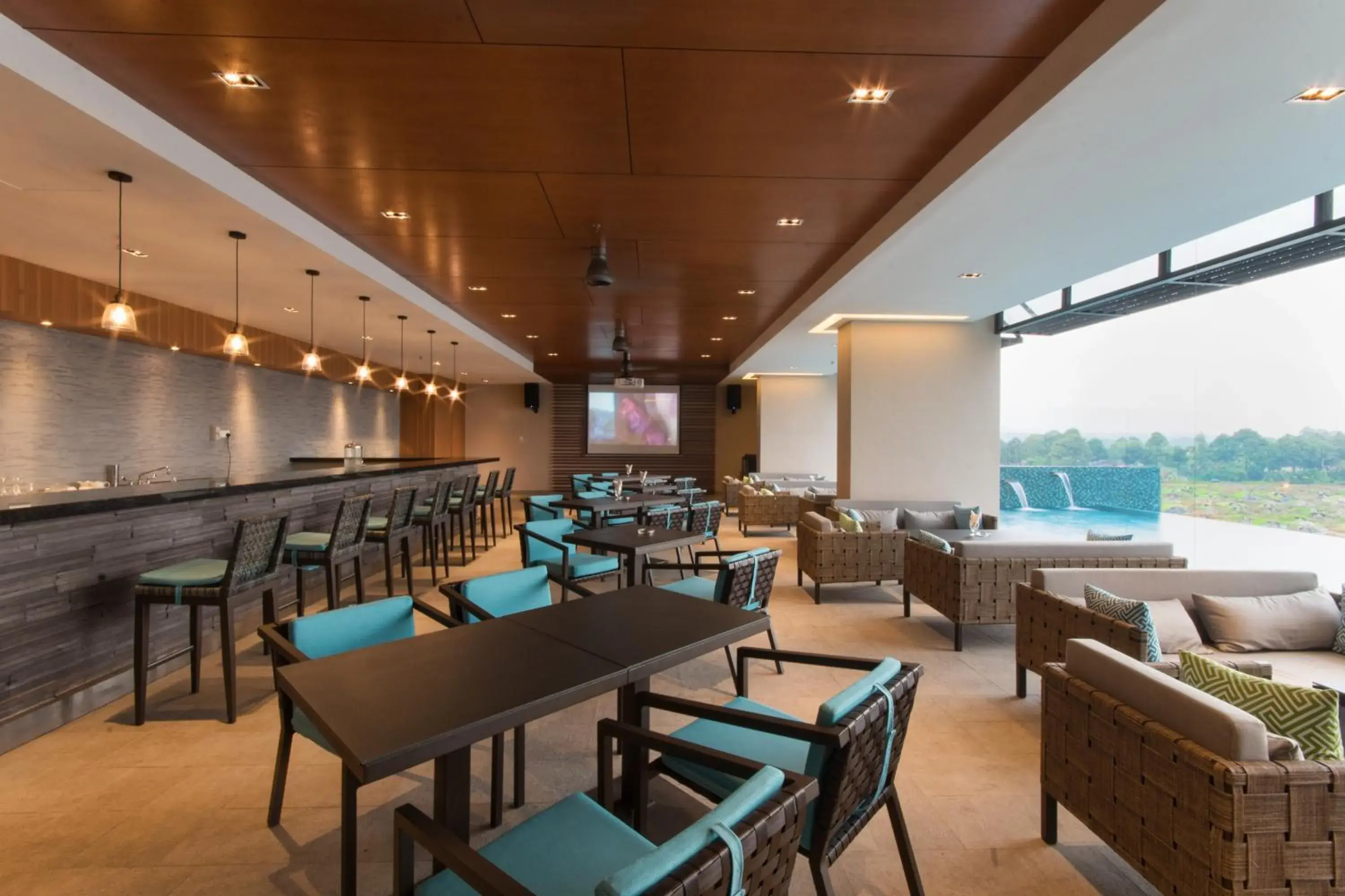 Restaurant/places to eat in Impiana Hotel Senai Restaurant/places to eat in Impiana Hotel Senai