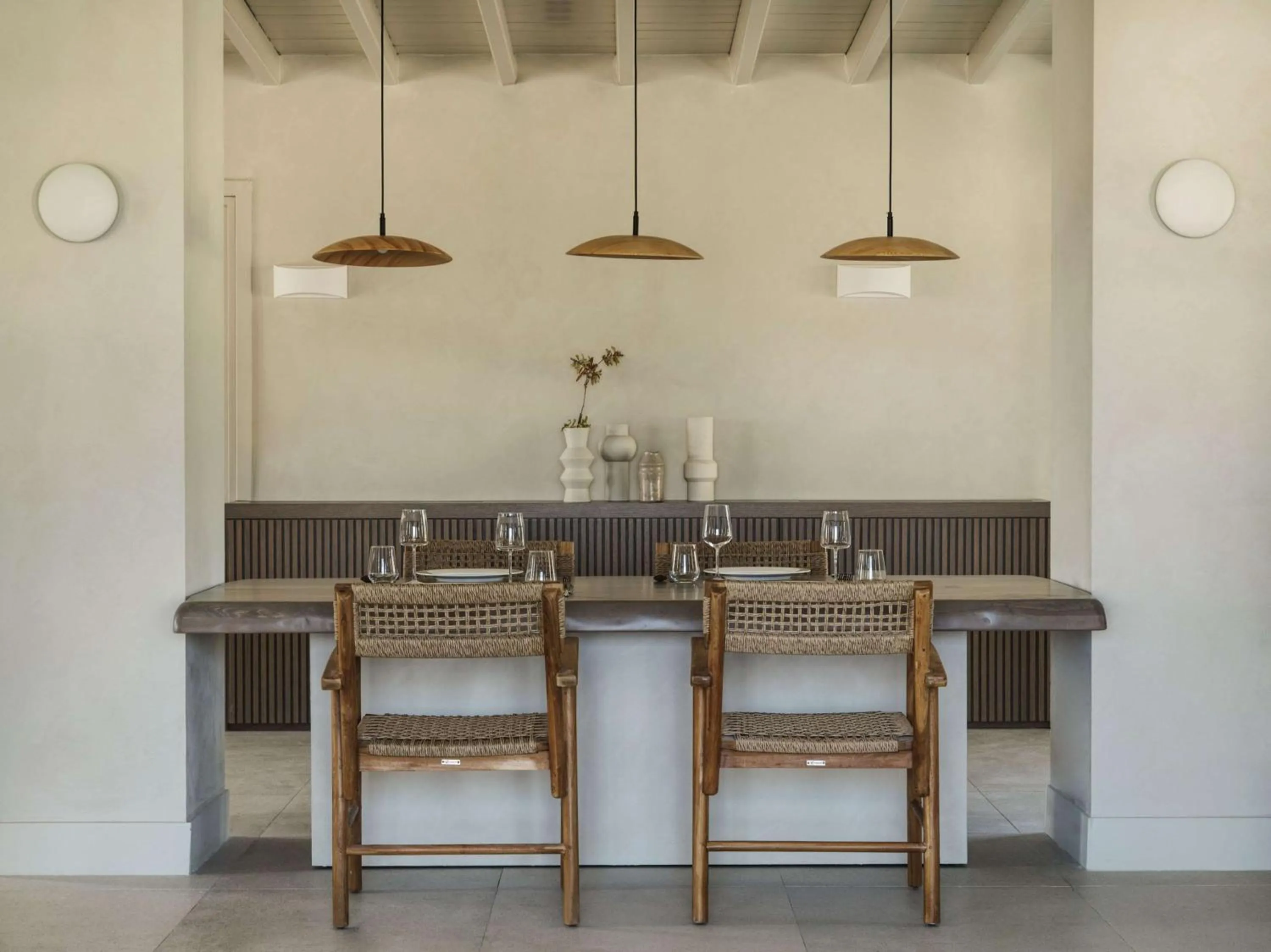 Restaurant/places to eat in Lindian Village, Curio Collection by Hilton