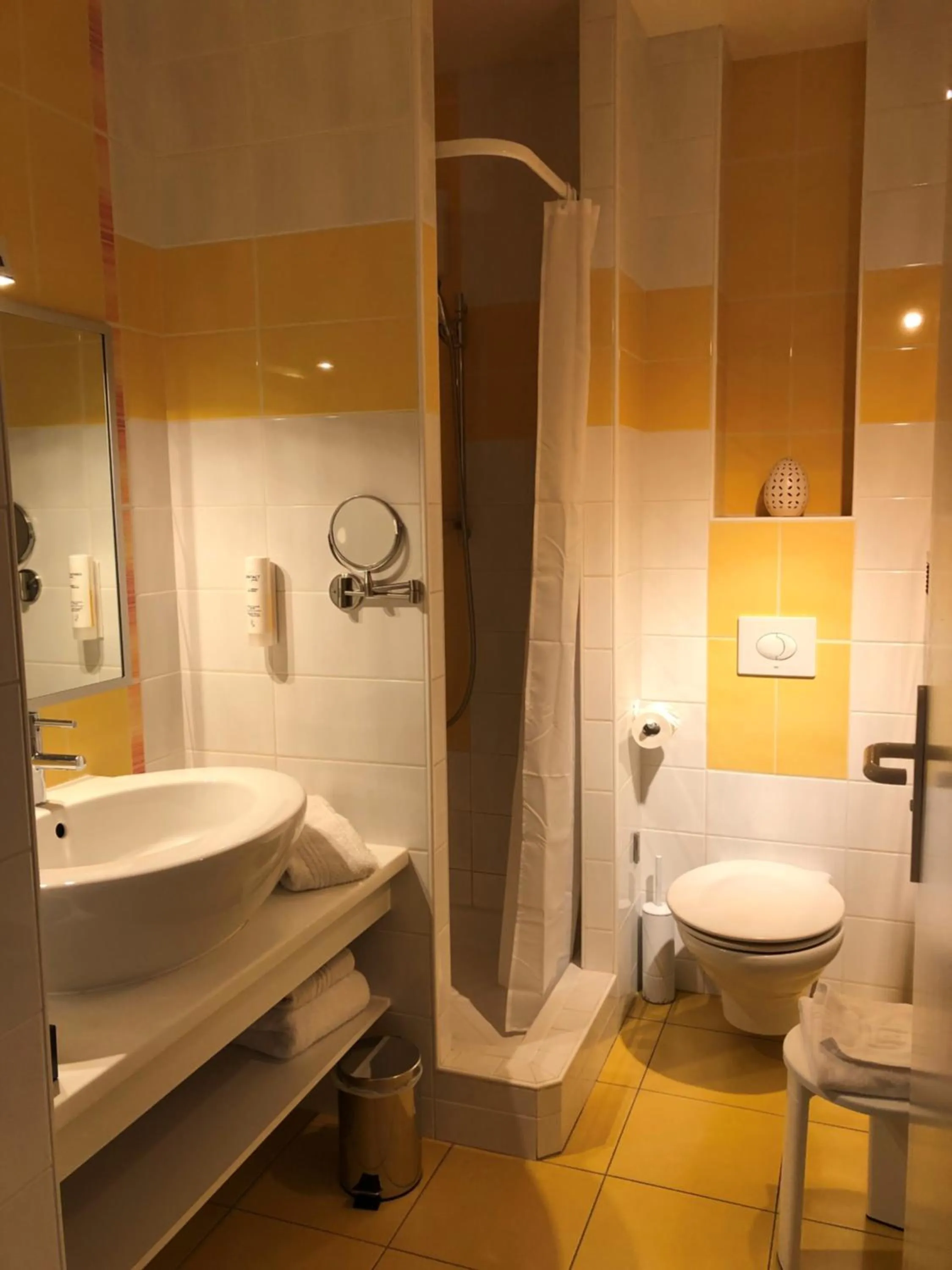 Bathroom in Hôtel Ursula