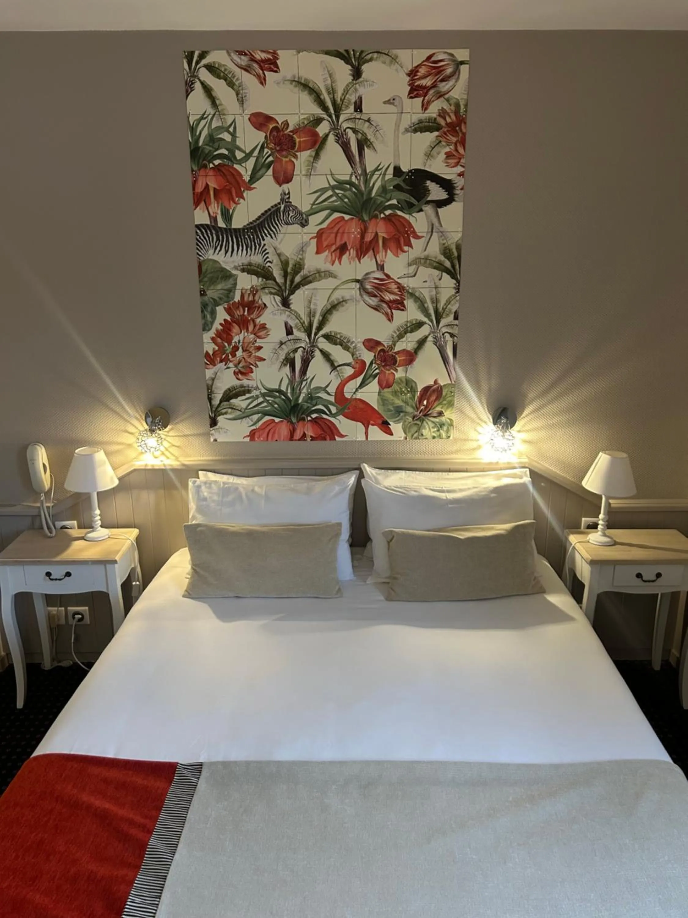 Photo of the whole room, Bed in Hôtel Ursula