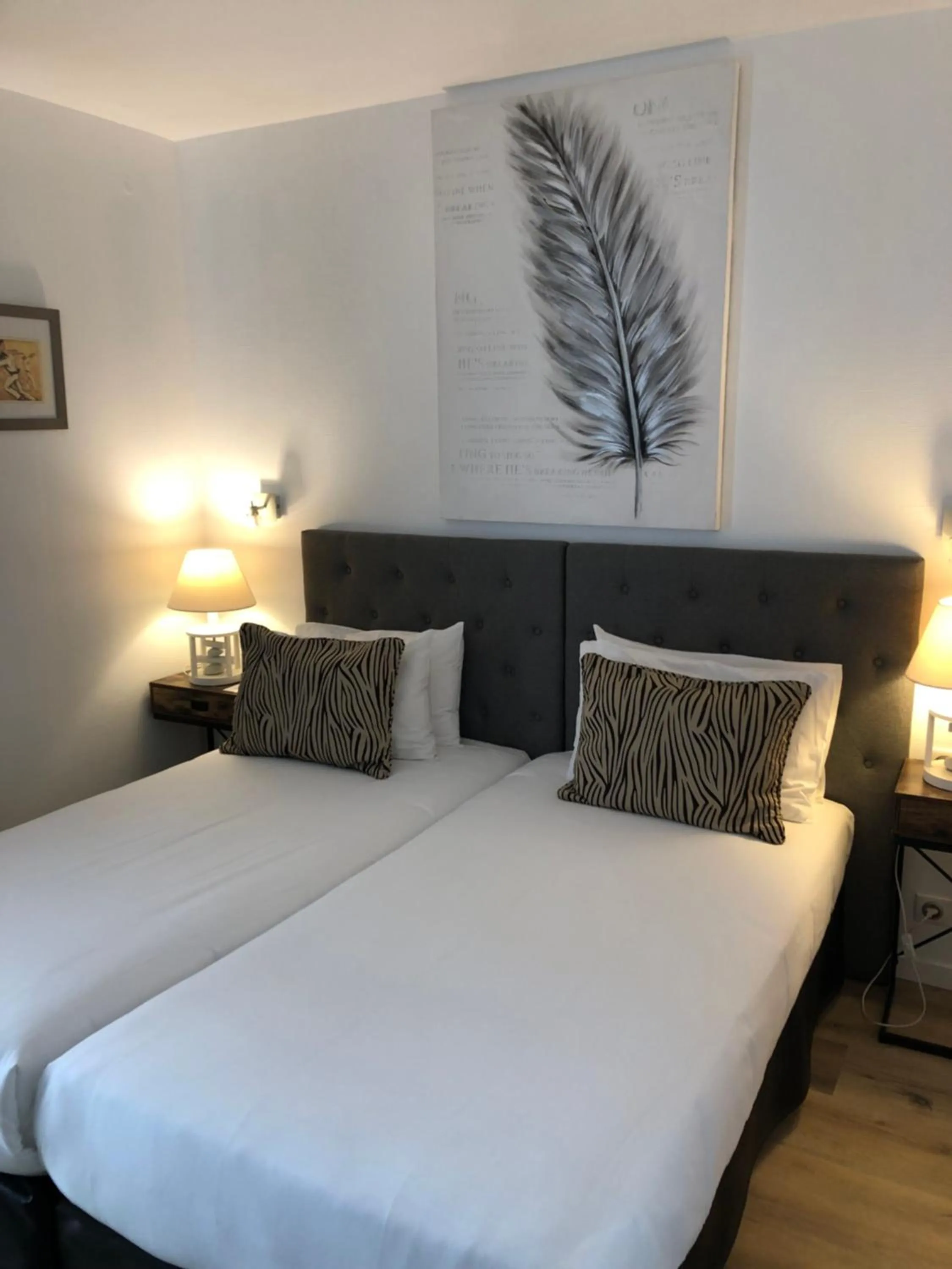 Photo of the whole room, Bed in Hôtel Ursula