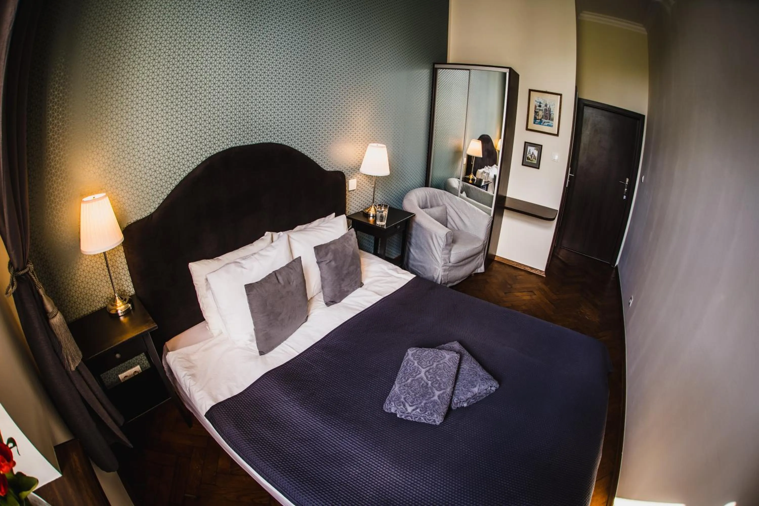 Bed in Angel House Aparthotel