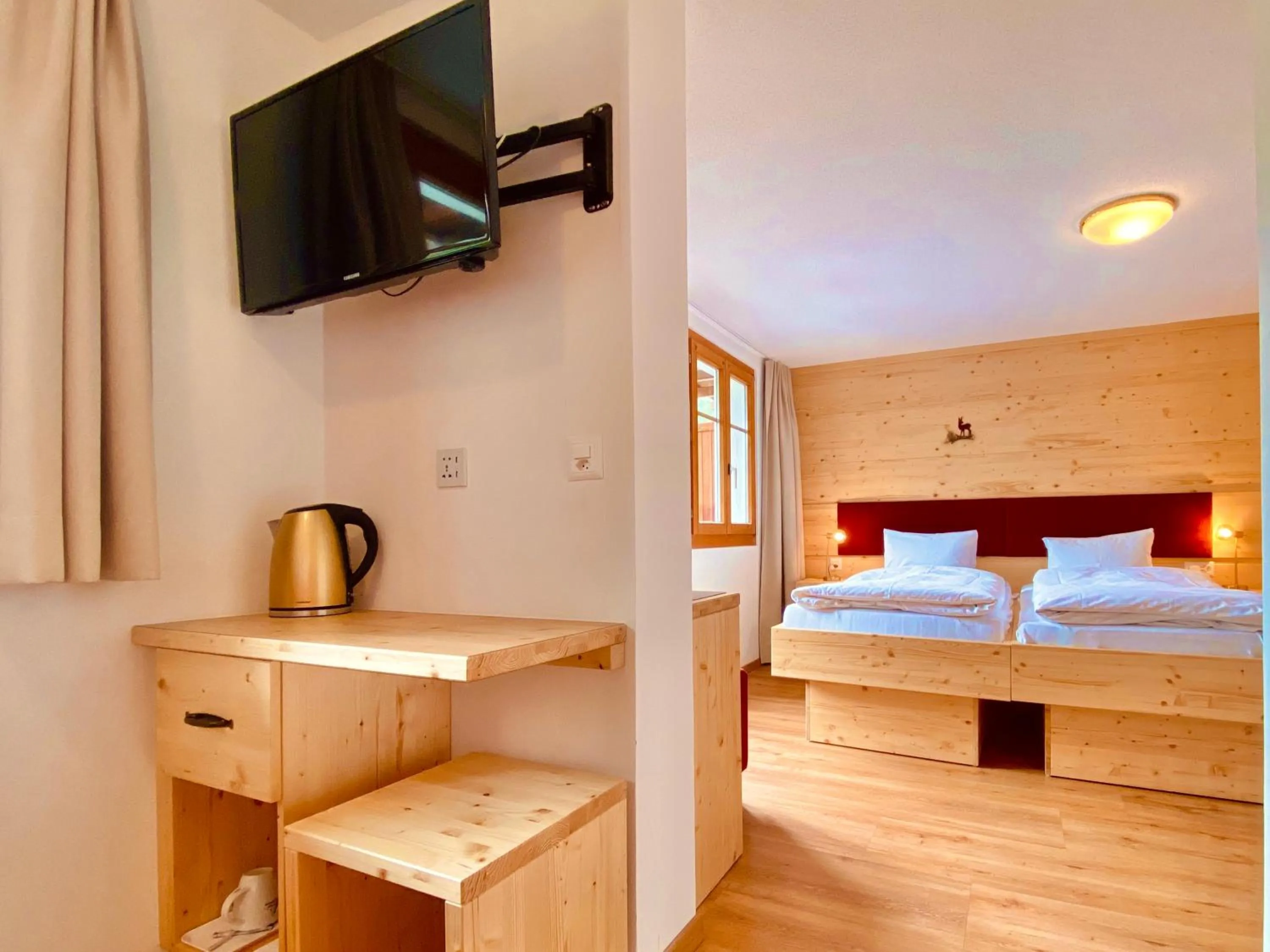 Photo of the whole room, Bed in Hotel Capricorn