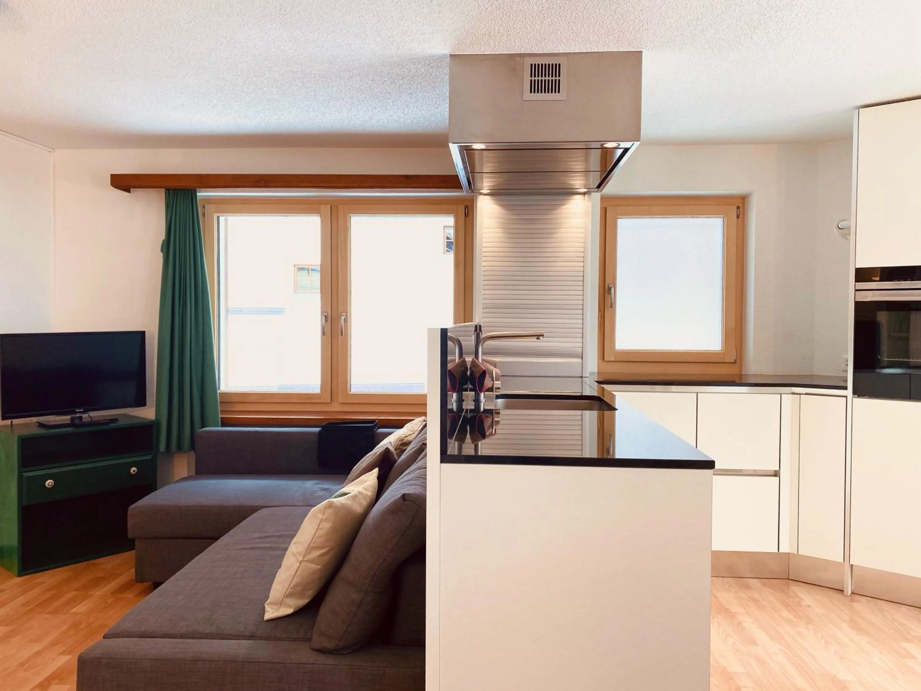 TV and multimedia in Hotel Capricorn