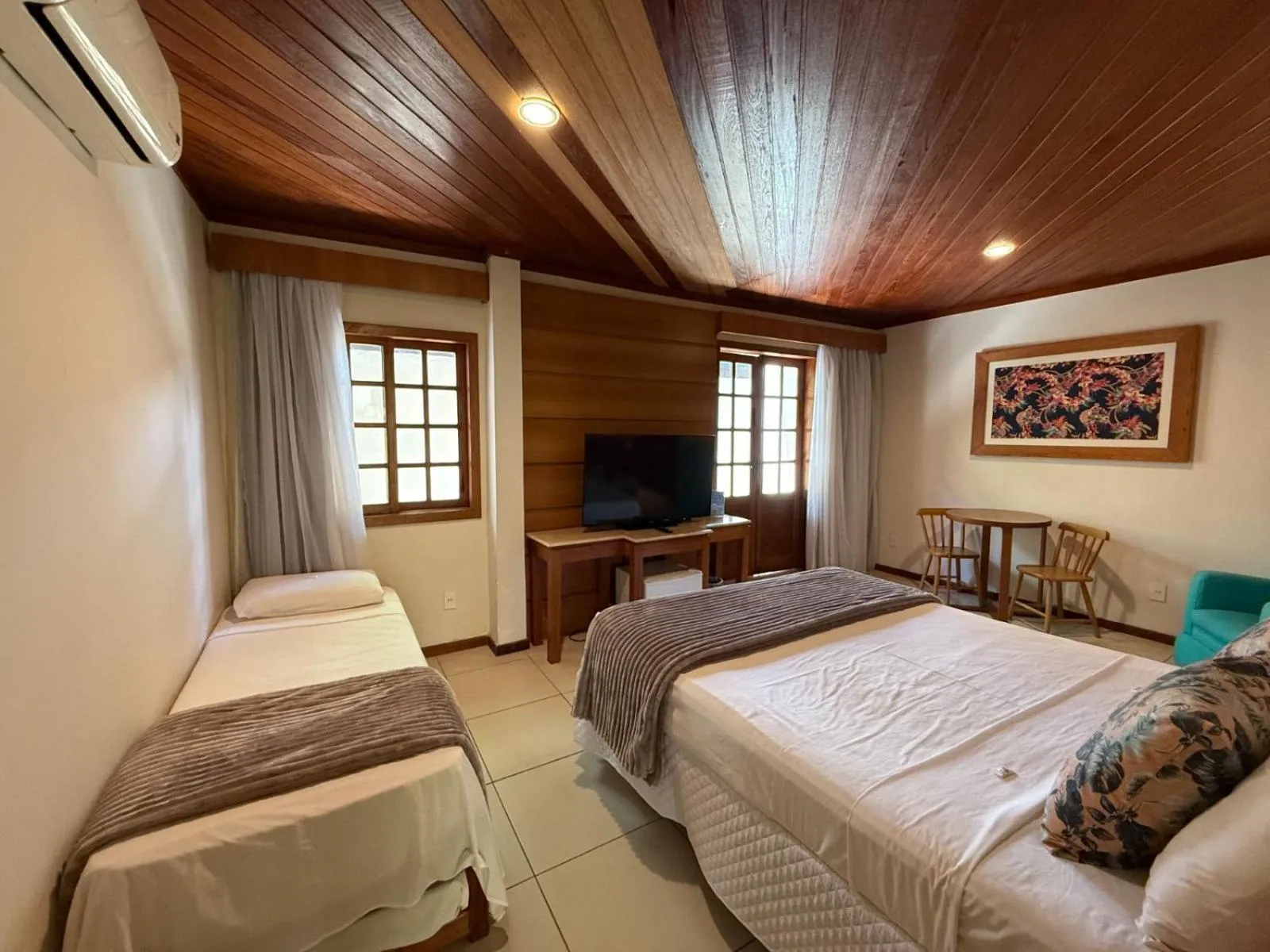 Bed in Hotel Mar de Cabo Frio