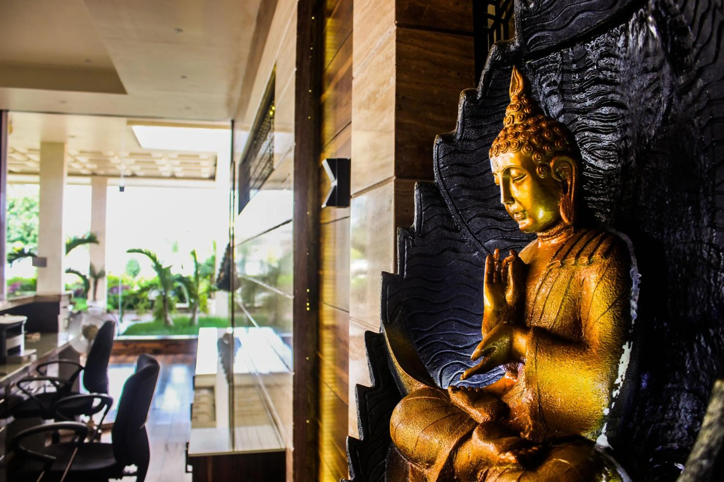 Logo/Certificate/Sign in Solitaire Hotel And Resorts