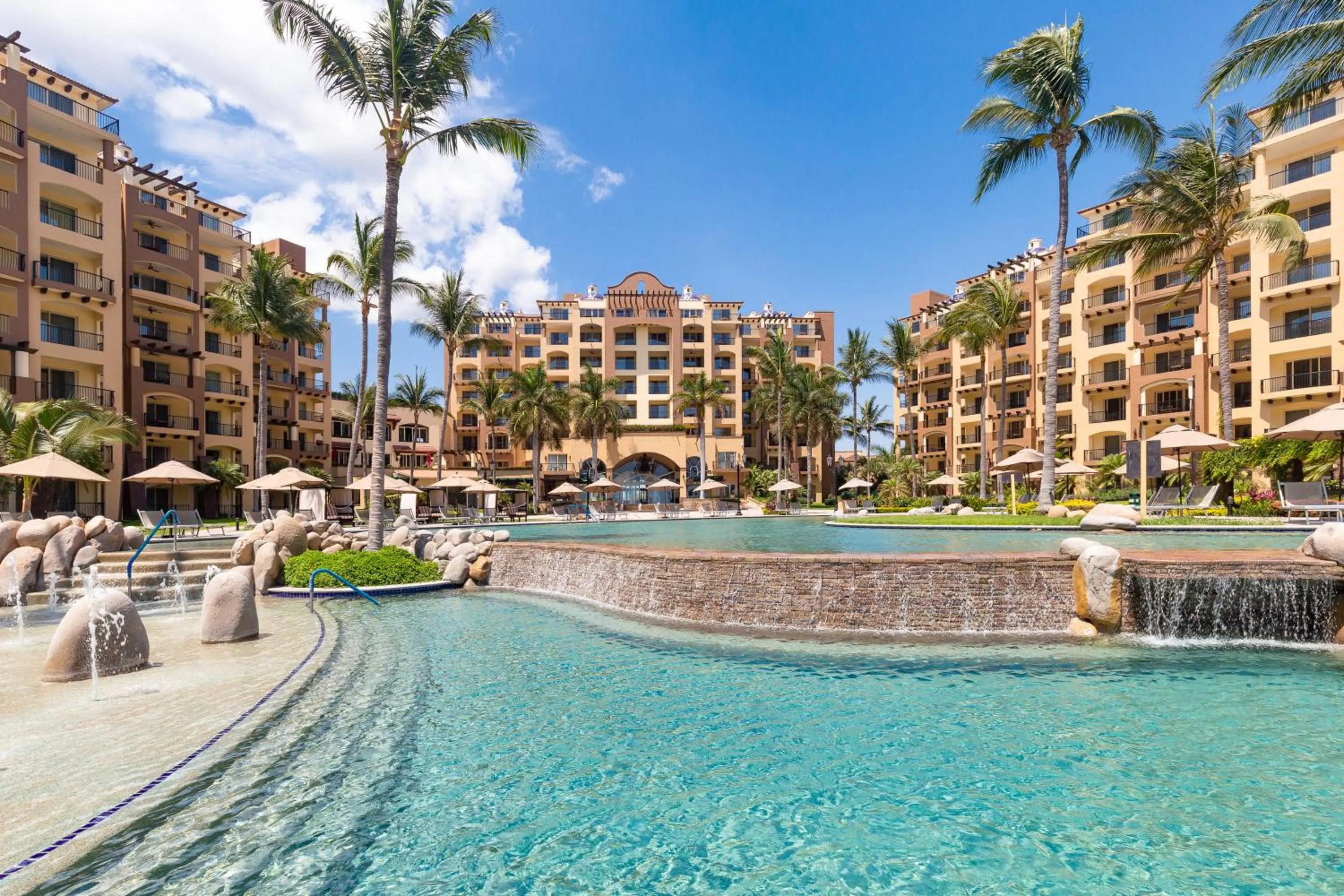 Swimming pool in Villa Del Palmar Flamingos Beach Resort & Spa