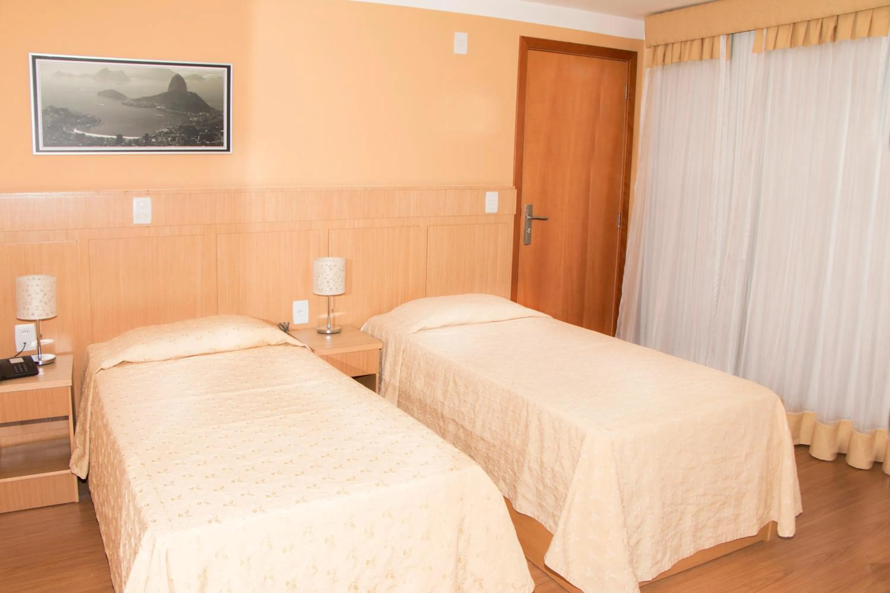 Bed in Hotel Pouso Real