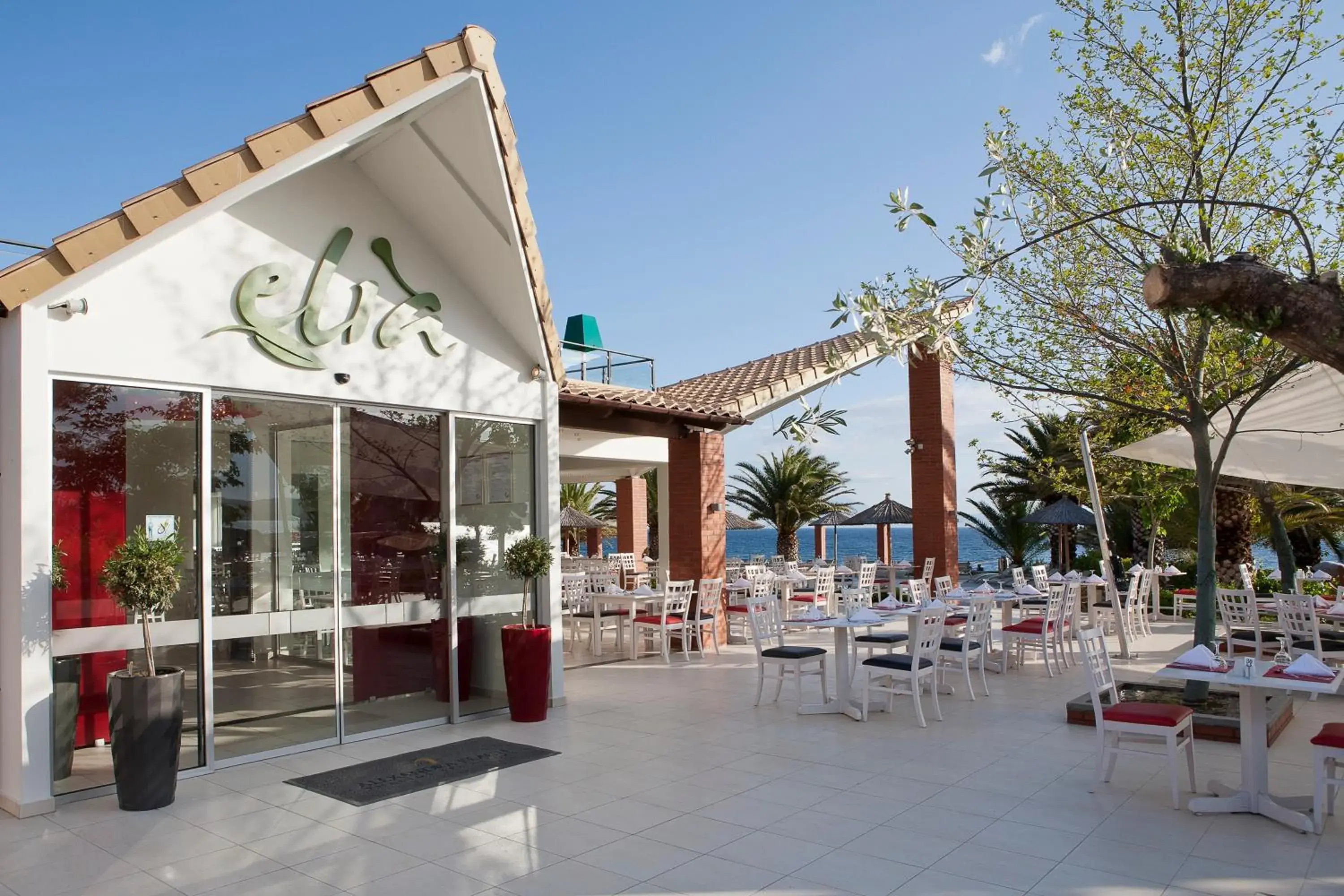 Facade/entrance in Alexandra Beach Spa Resort Facade/entrance in Alexandra Beach Spa Resort