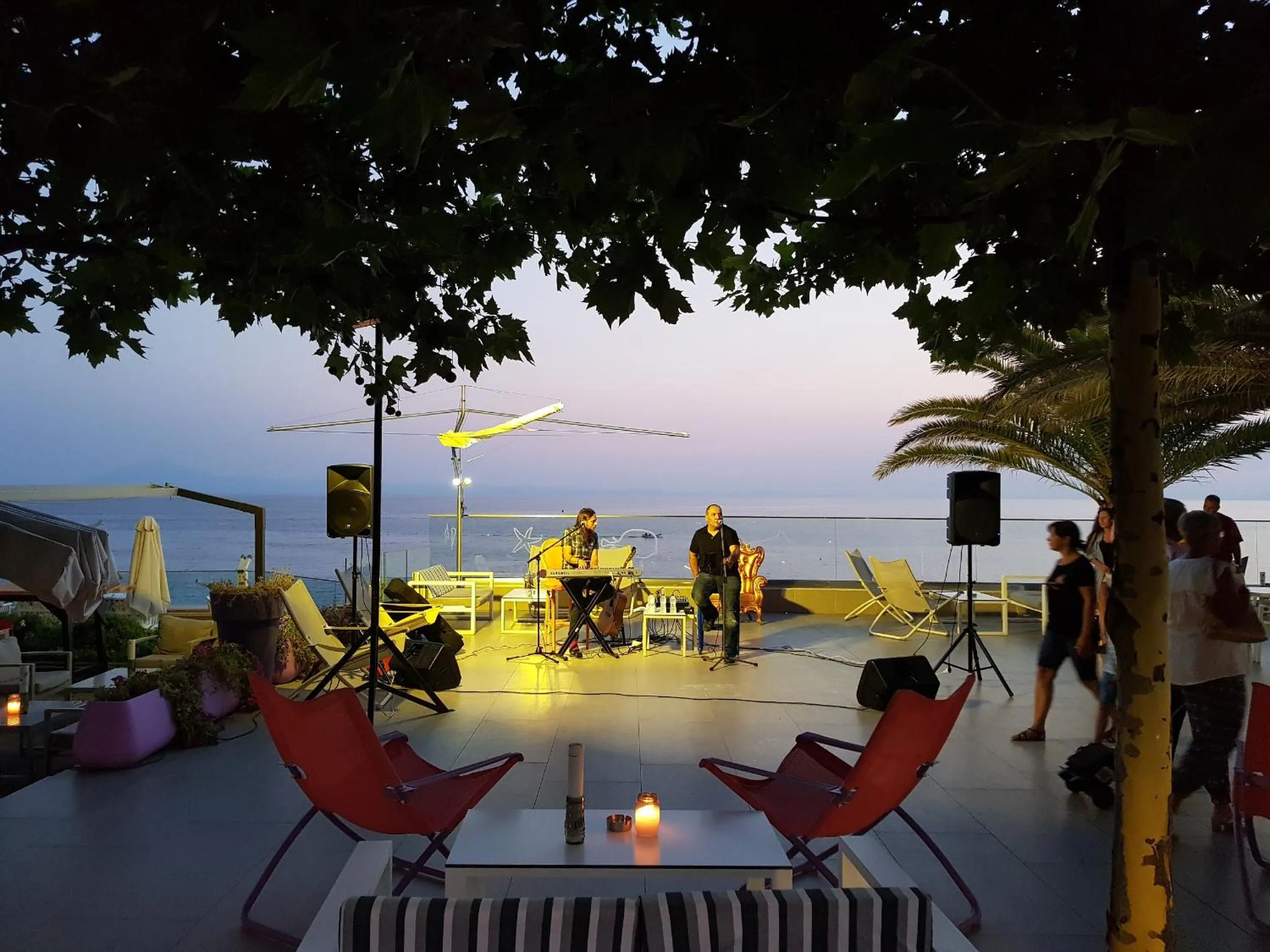 Evening entertainment in Alexandra Beach Spa Resort