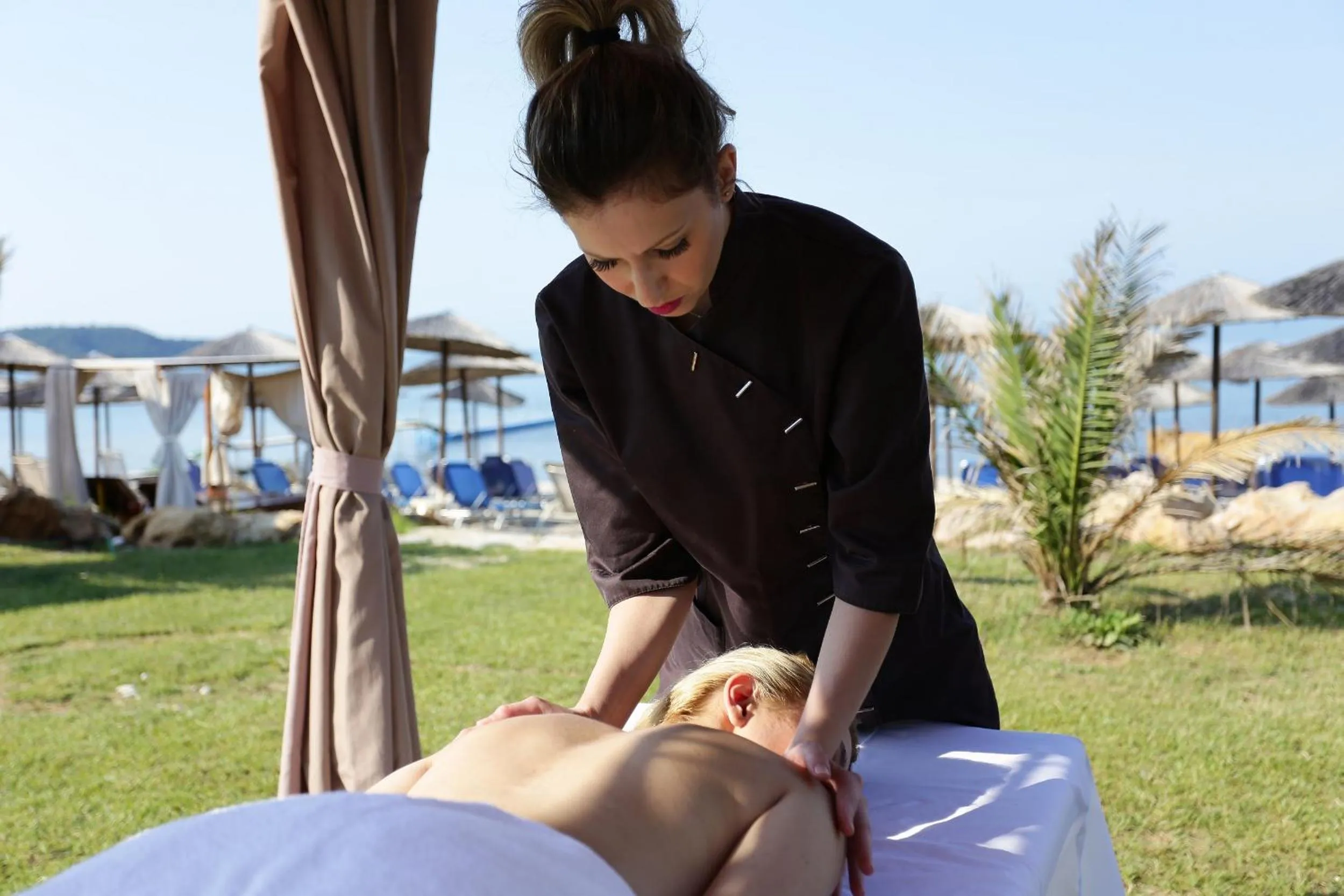 Massage in Alexandra Beach Spa Resort