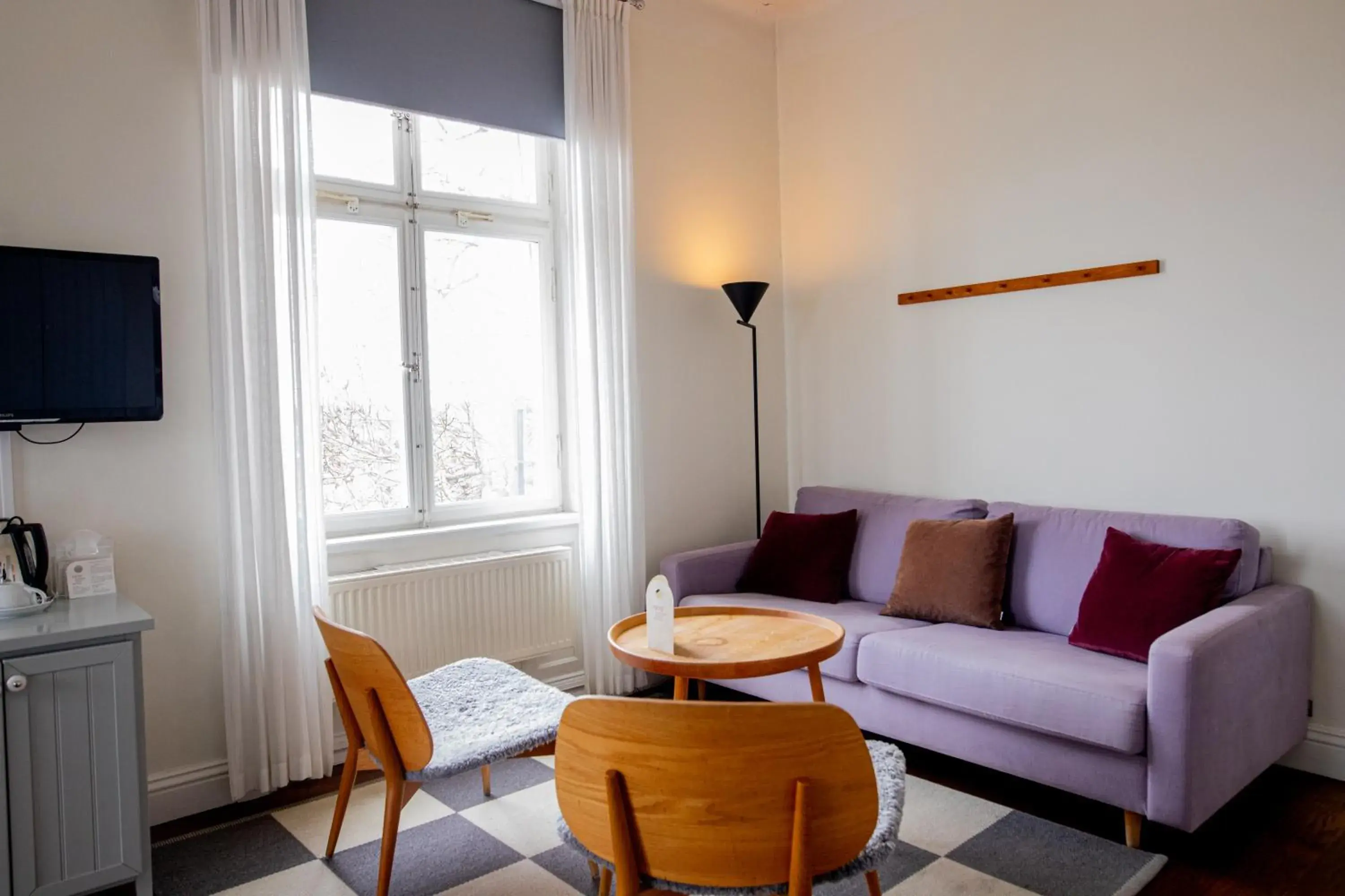 Deluxe Twin Room with Lake View in Sigtuna Stadshotell Deluxe Twin Room with Lake View in Sigtuna Stadshotell
