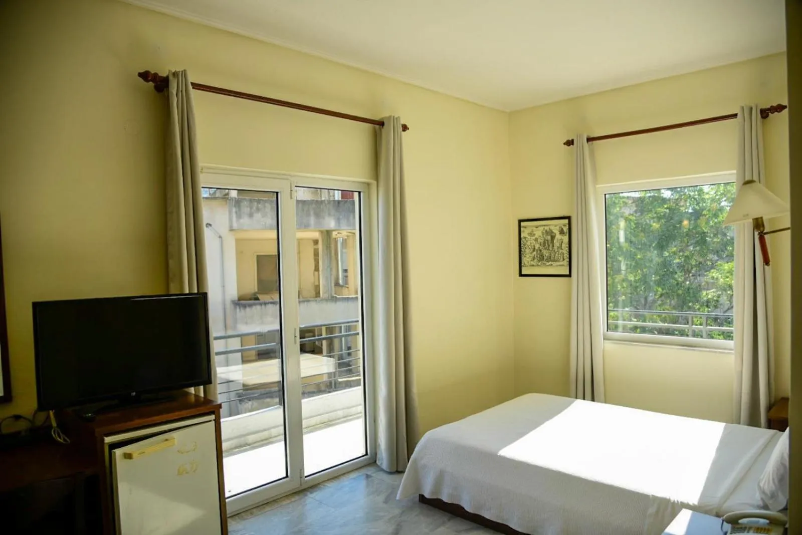 Bed in Hotel Edelweiss