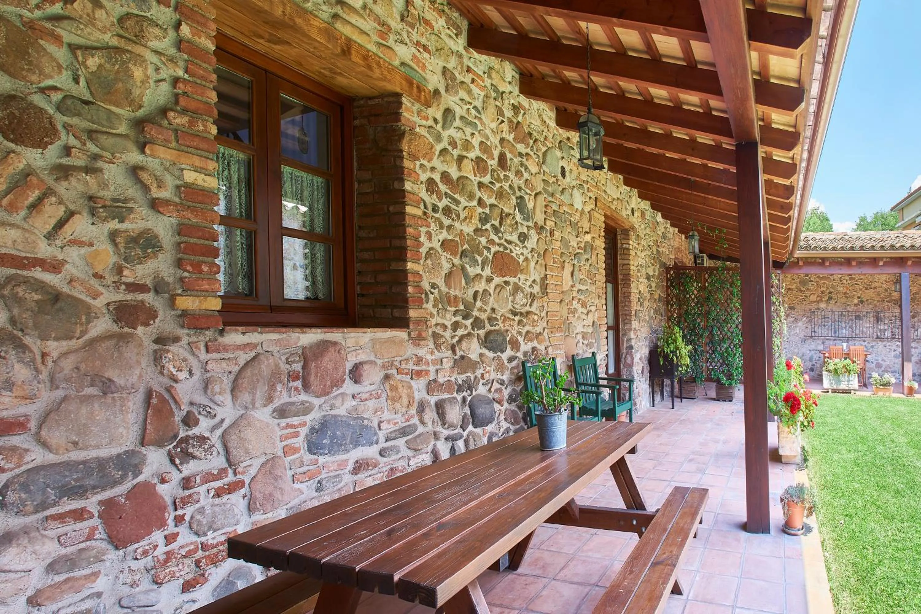 Patio in Rincón de piedra BCN