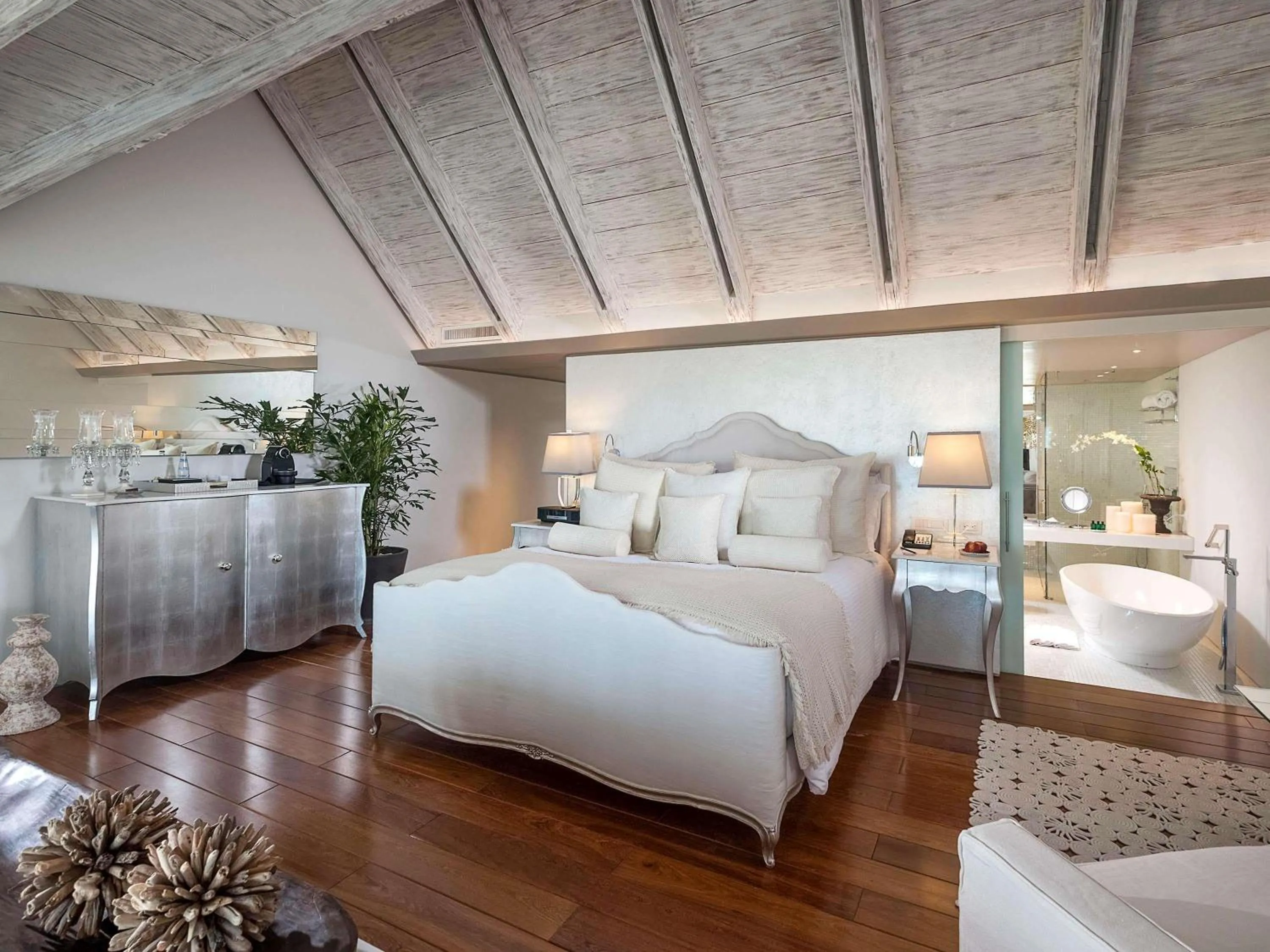 Bedroom, Bed in Sofitel Legend Santa Clara Cartagena