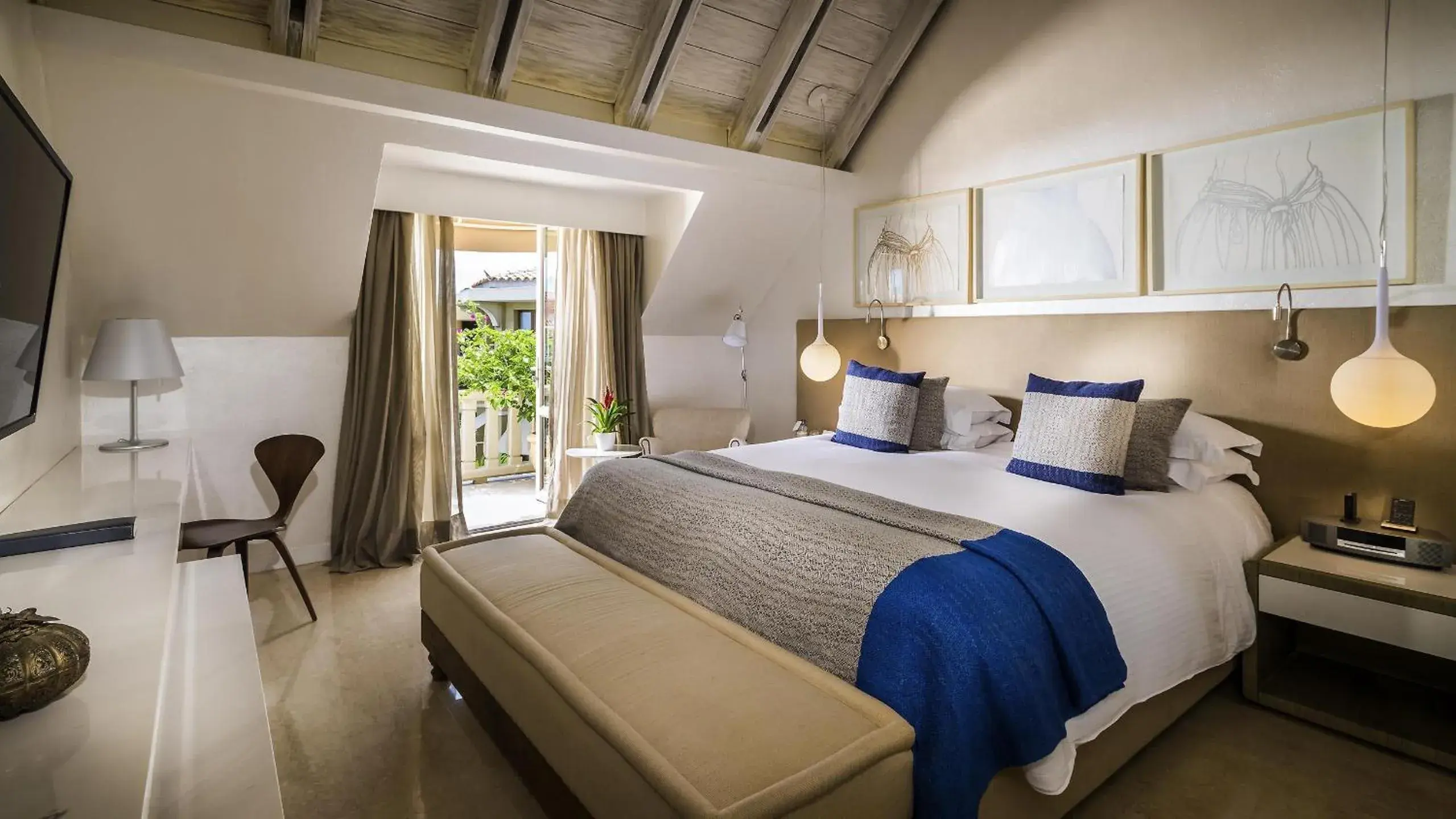 Bedroom, Bed in Sofitel Legend Santa Clara Cartagena Bedroom, Bed in Sofitel Legend Santa Clara Cartagena