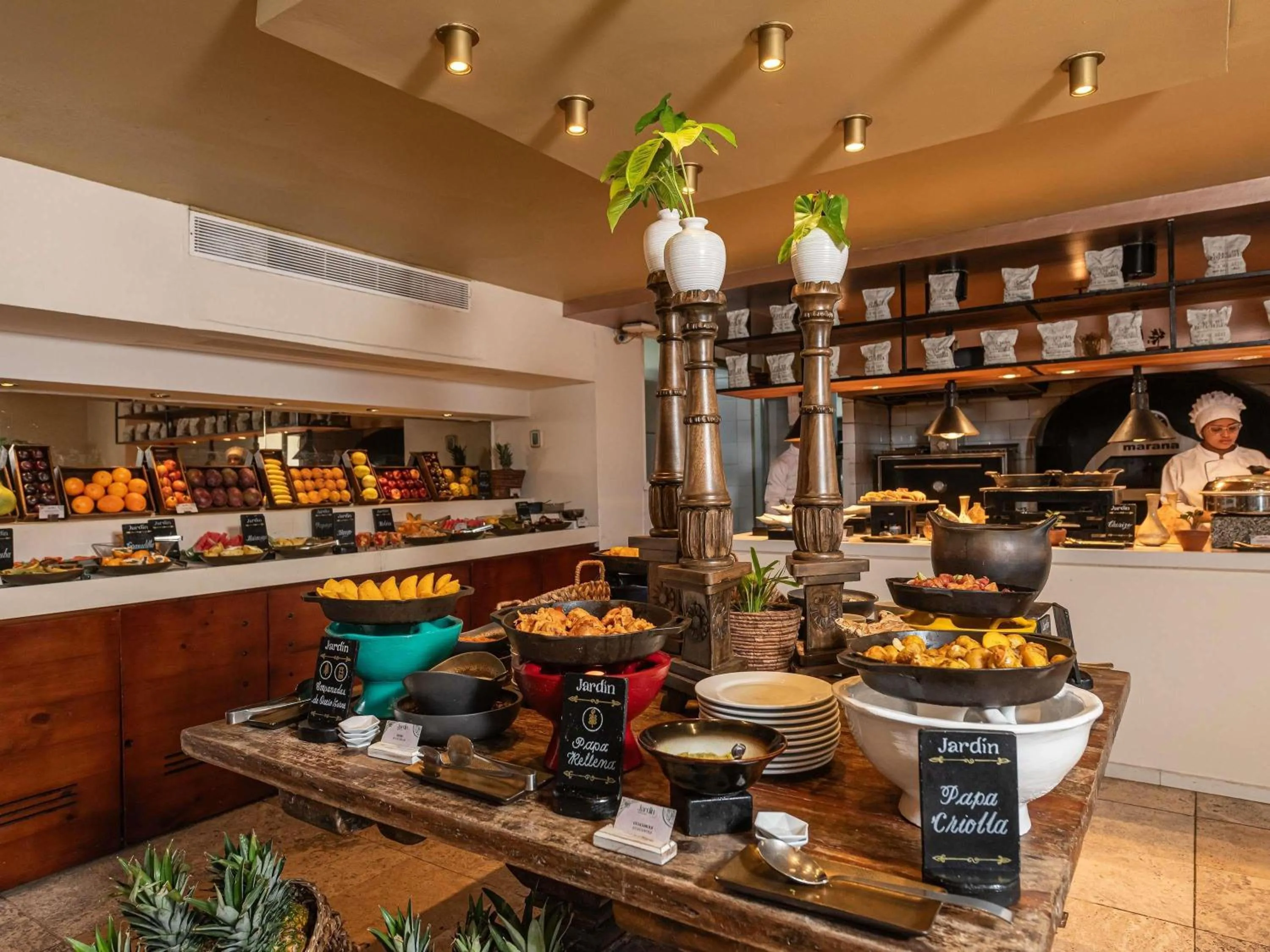 Restaurant/places to eat in Sofitel Legend Santa Clara Cartagena