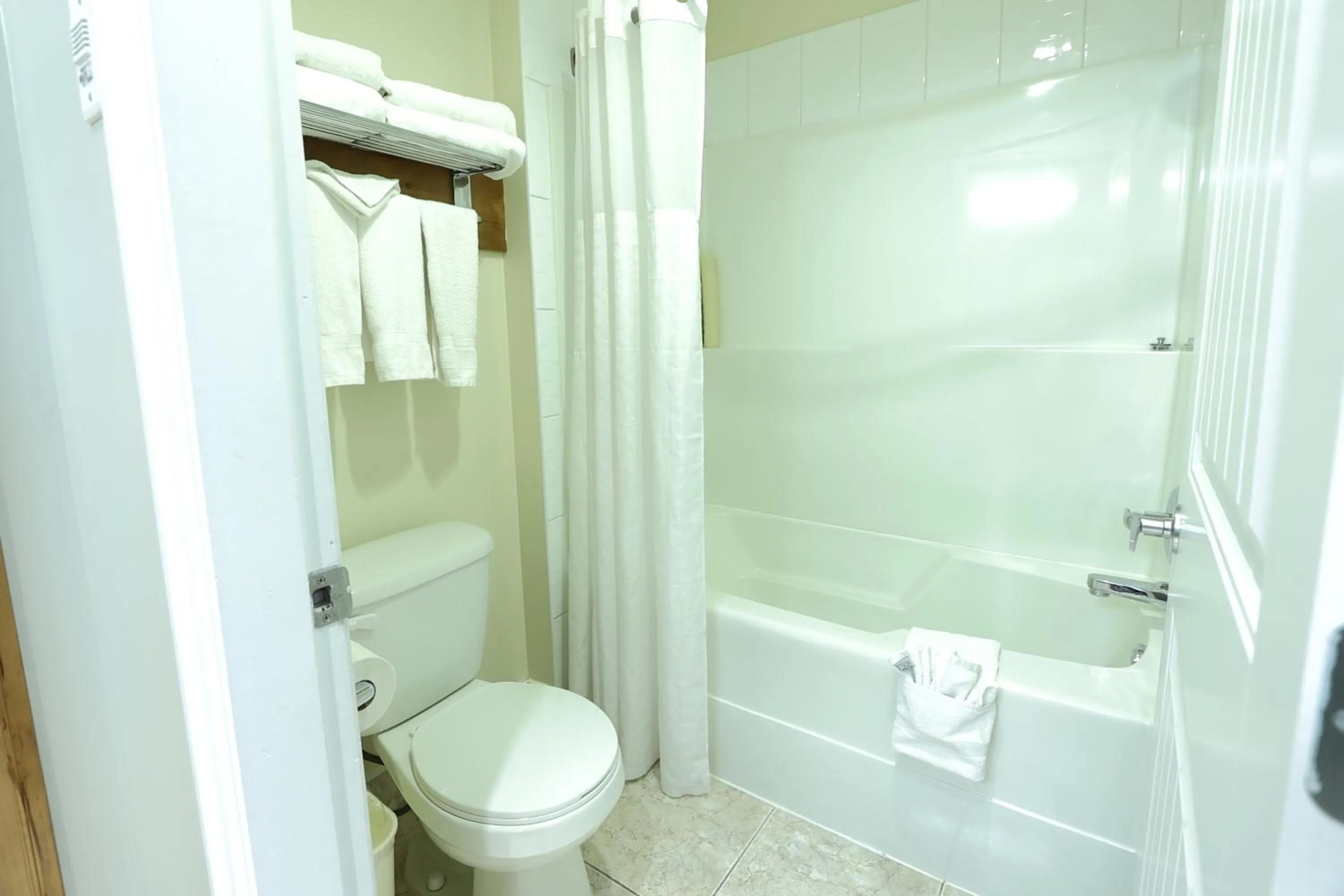 Bathroom in Days Inn by Wyndham Surrey