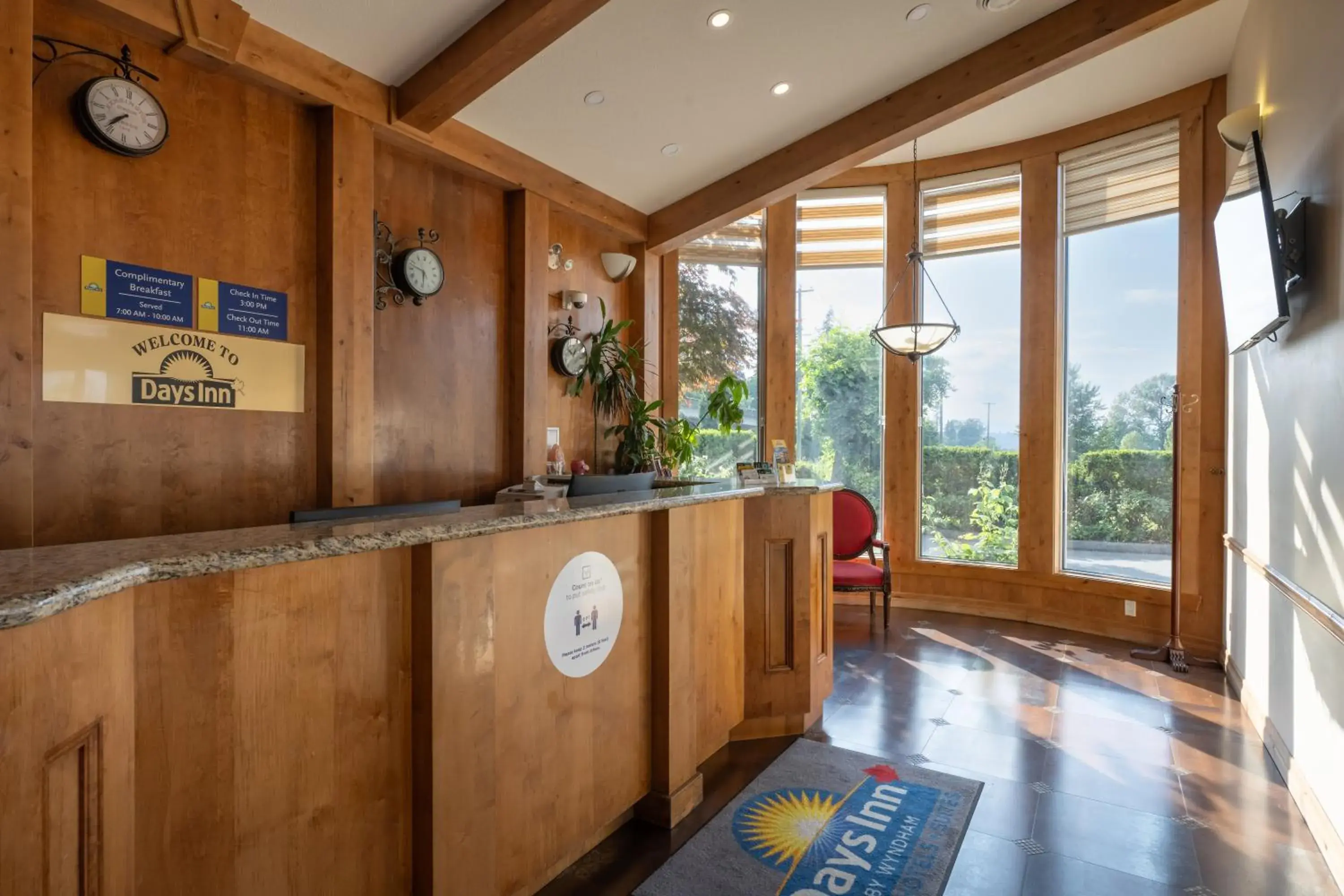 Lobby or reception in Days Inn by Wyndham Surrey Lobby or reception in Days Inn by Wyndham Surrey