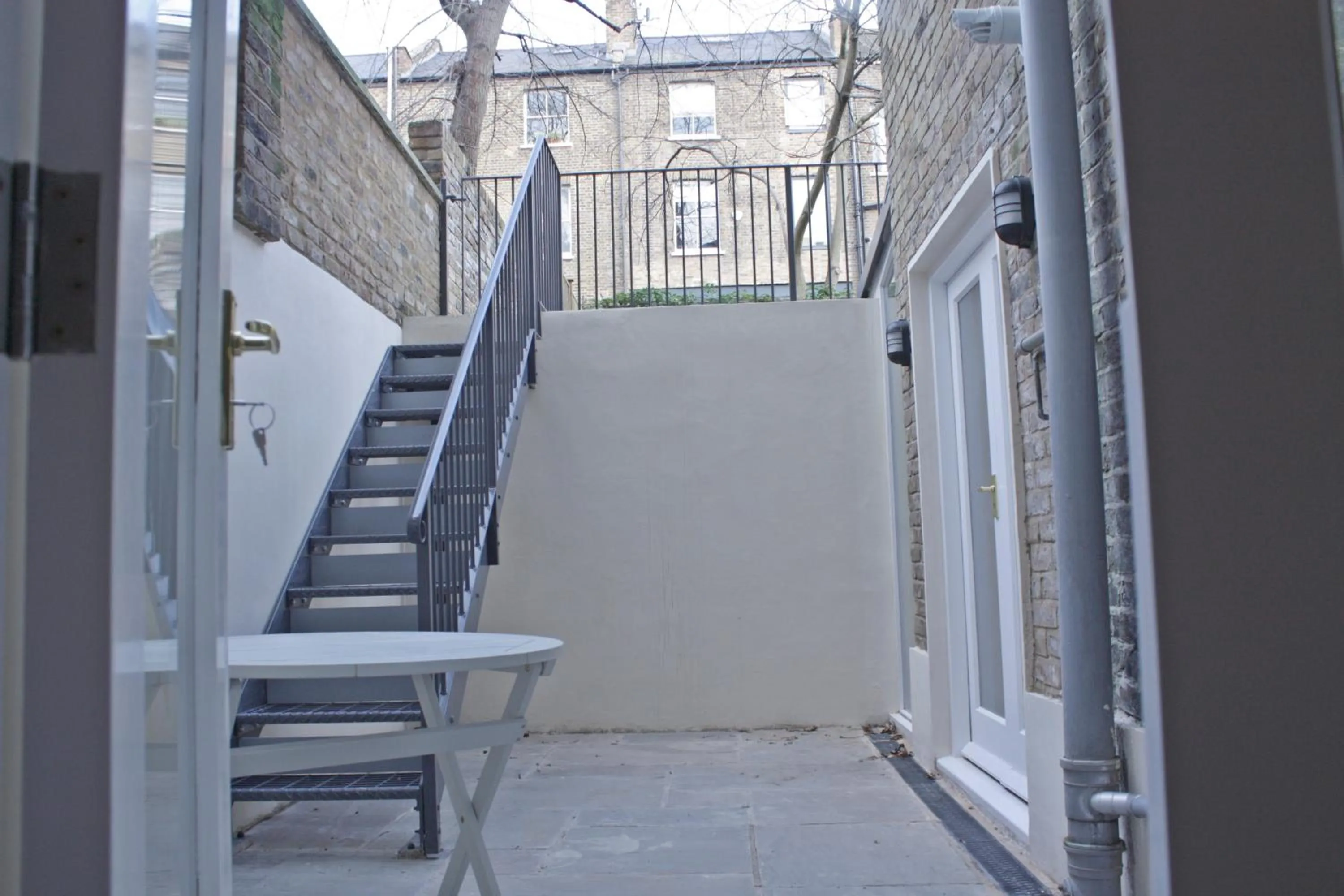 Oxford Gardens Apartments