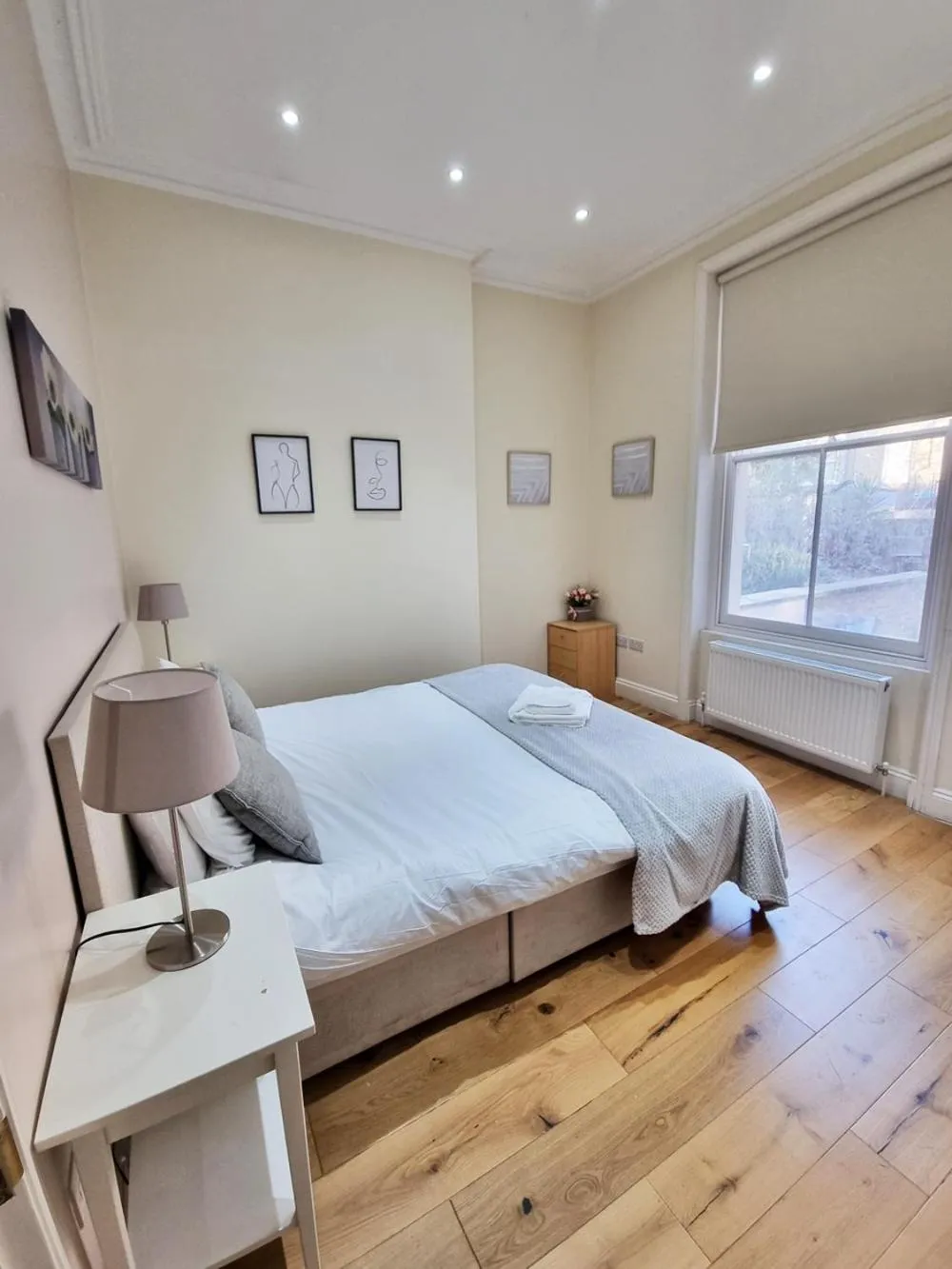 Oxford Gardens Apartments