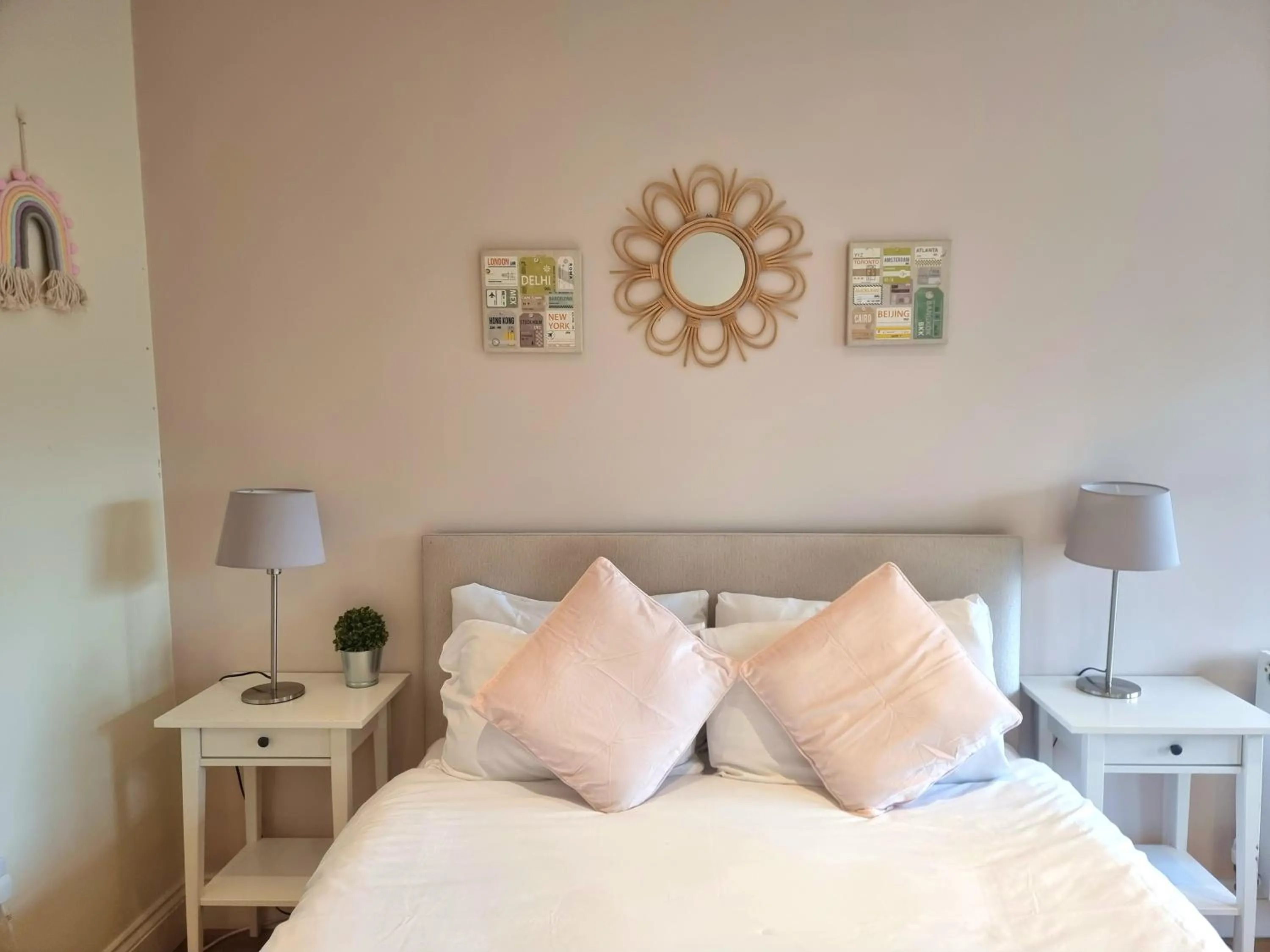 Oxford Gardens Apartments