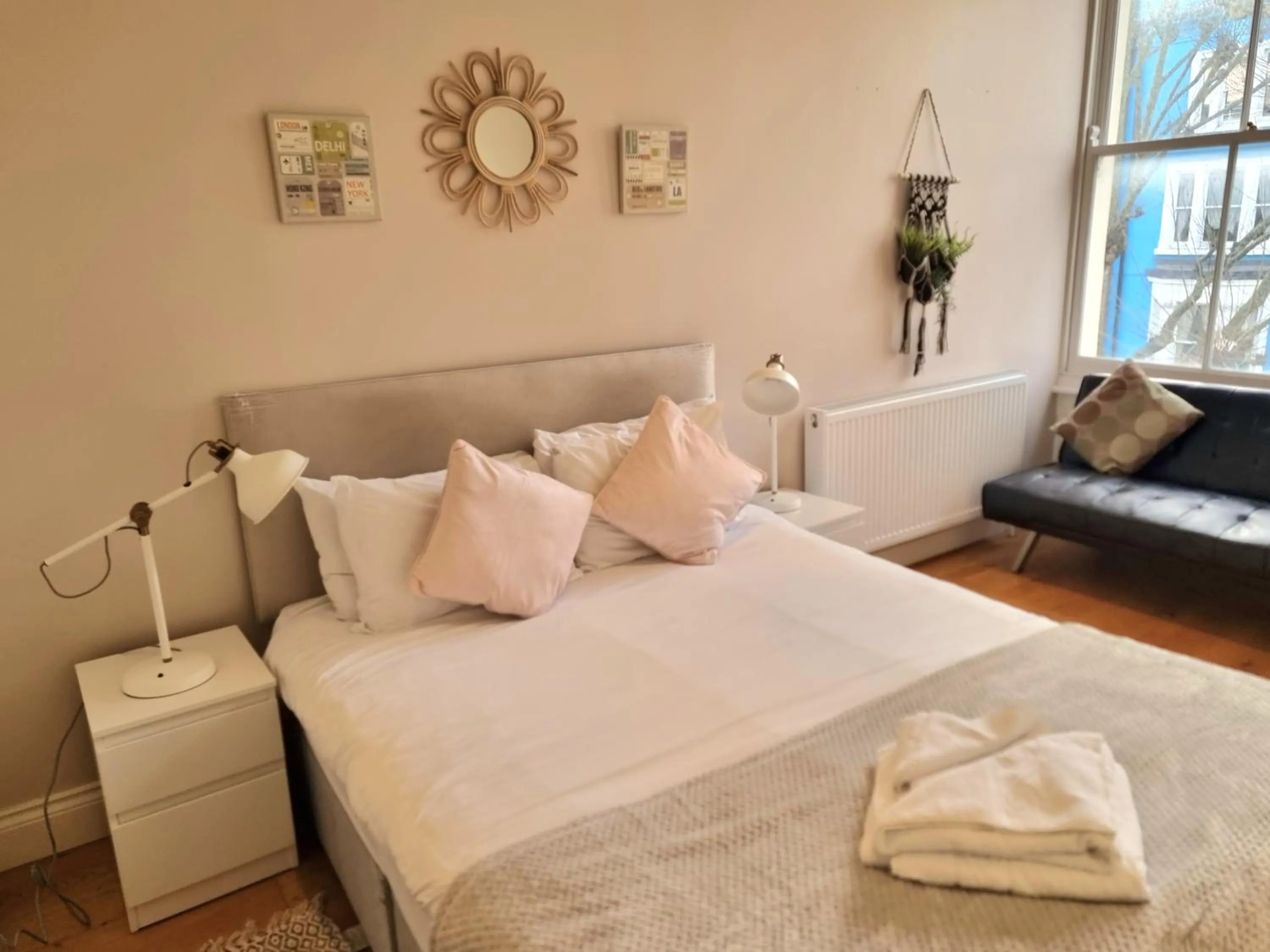 Oxford Gardens Apartments