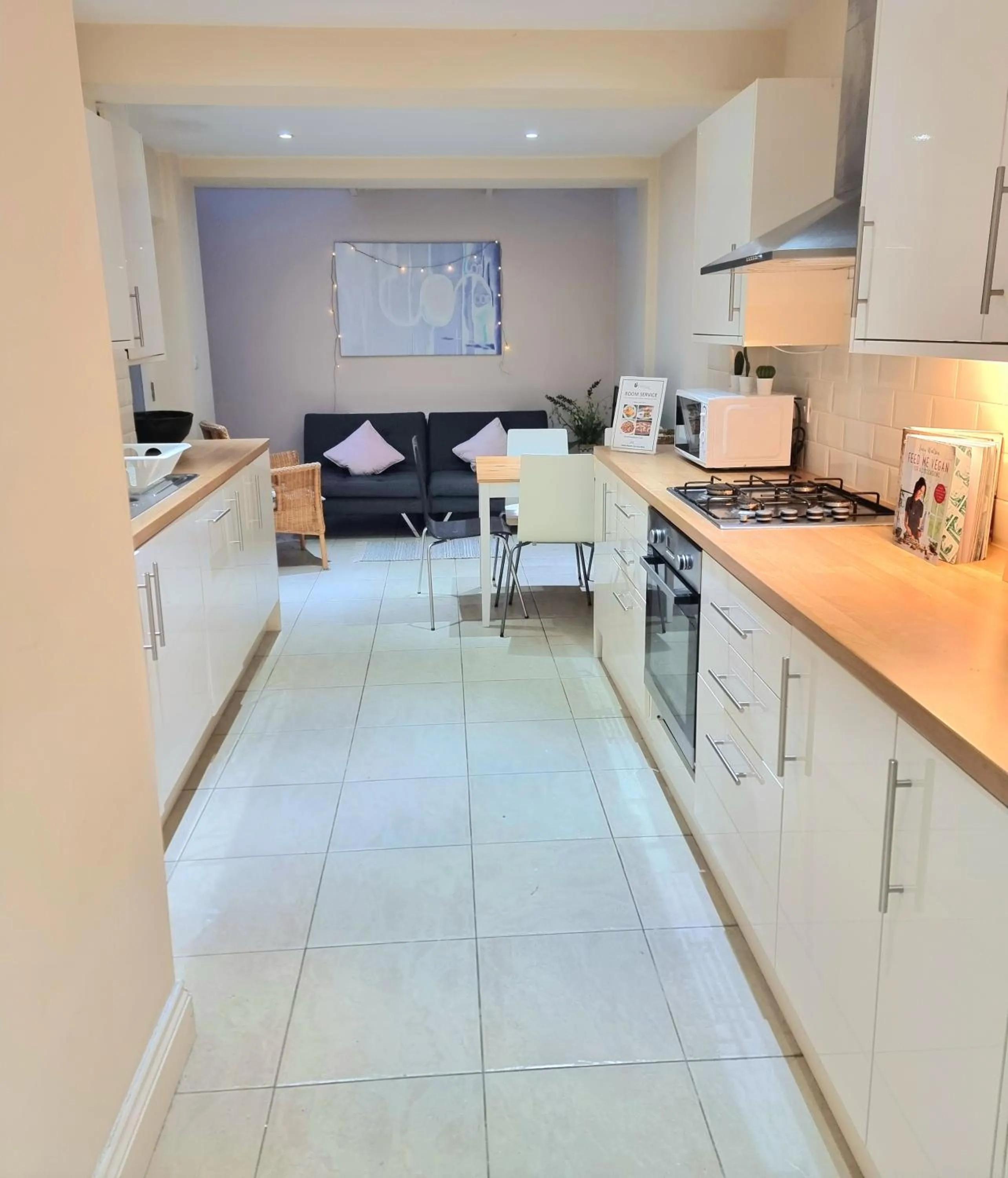 Oxford Gardens Apartments