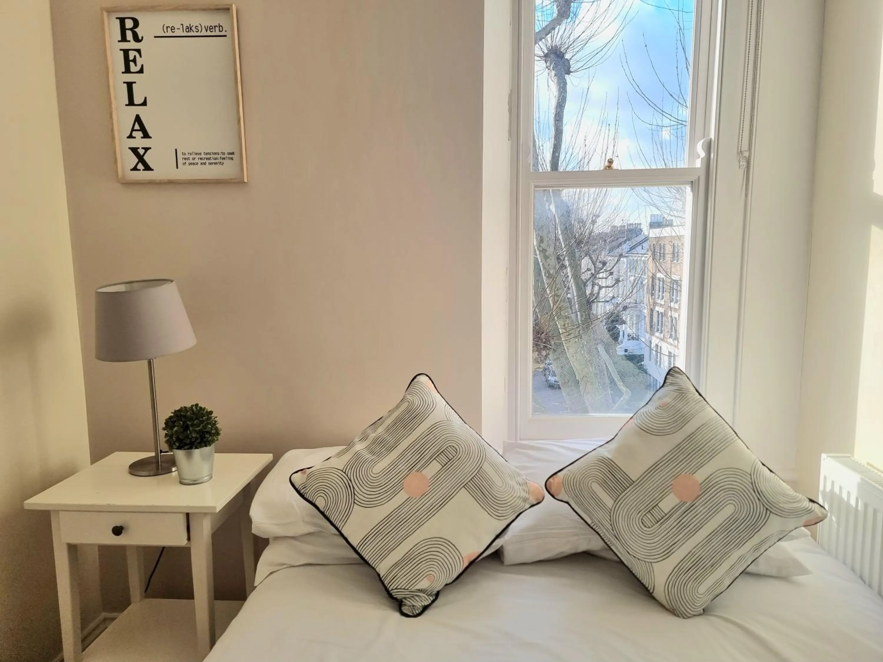 Oxford Gardens Apartments