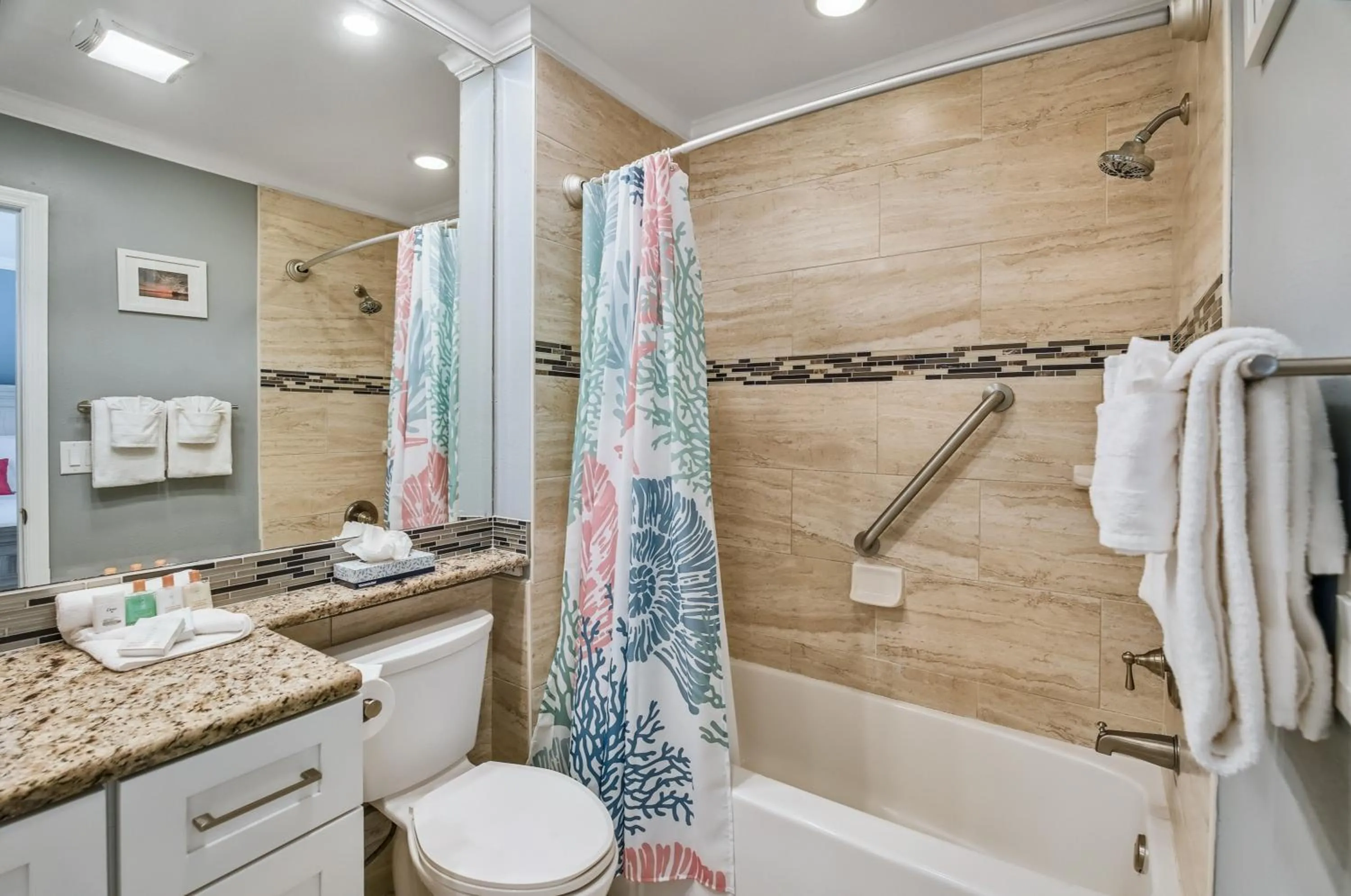 Bath in Tropical Beach Resorts - Sarasota