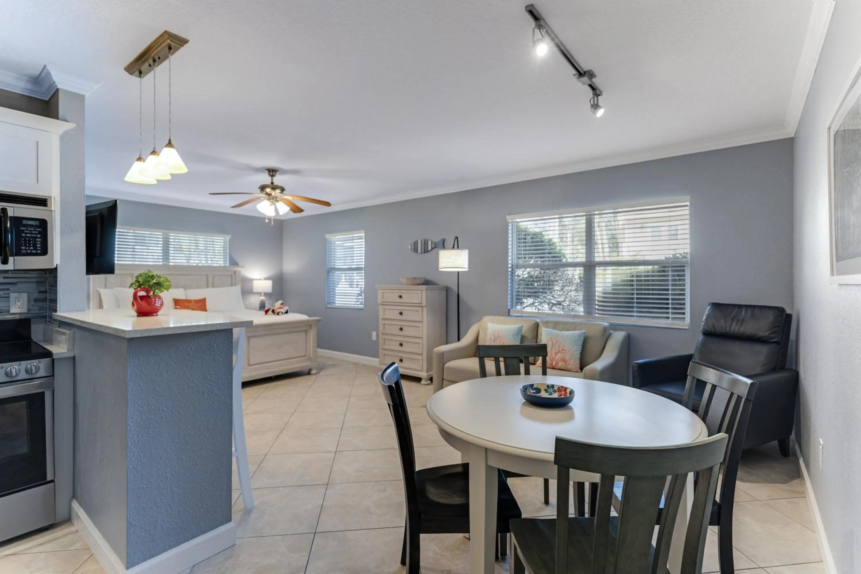 Kitchen or kitchenette in Tropical Beach Resorts - Sarasota