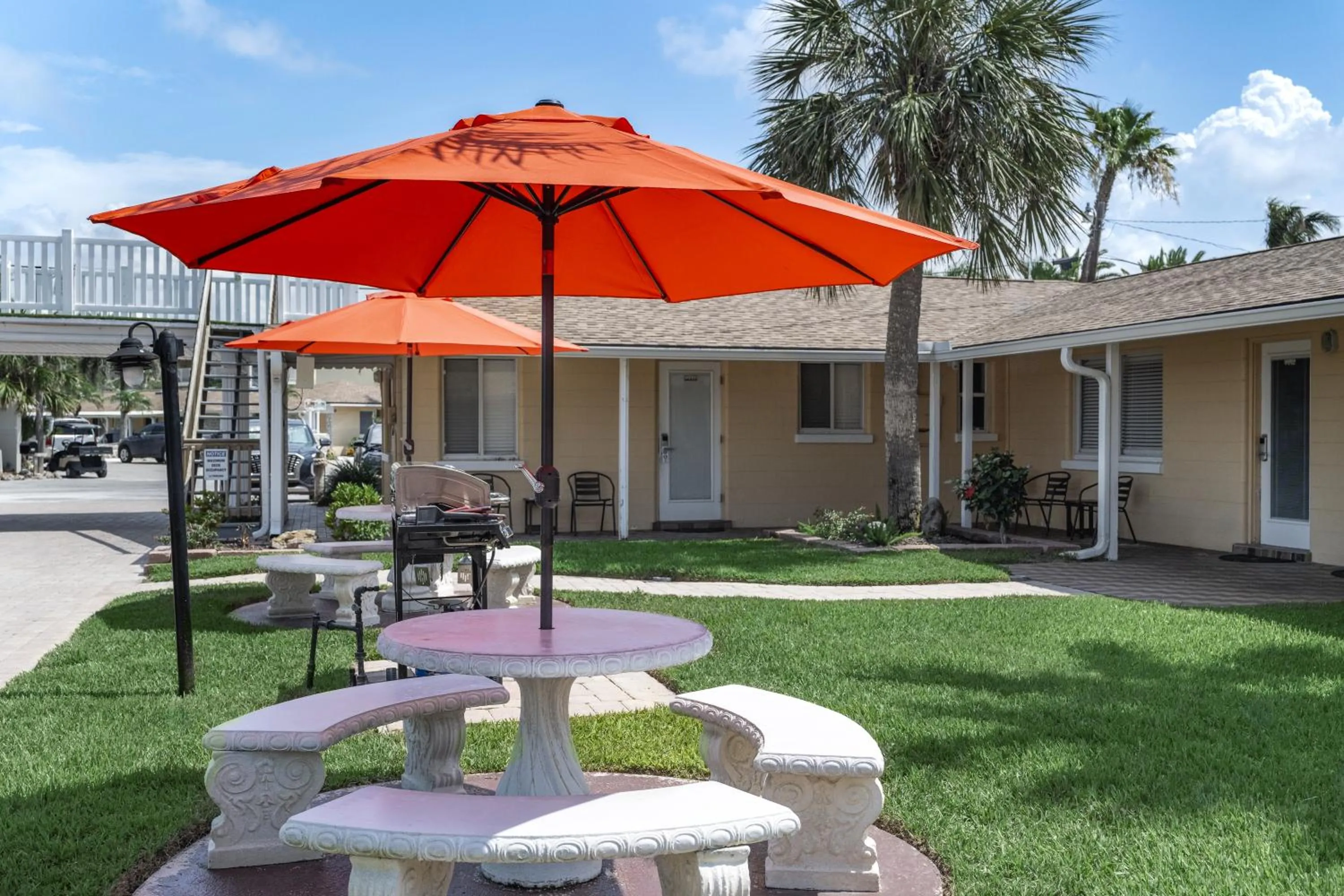 Tropical Beach Resorts - Sarasota