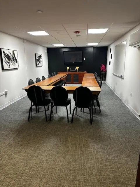 Meeting/conference room in Super 8 by Wyndham Mount Laurel