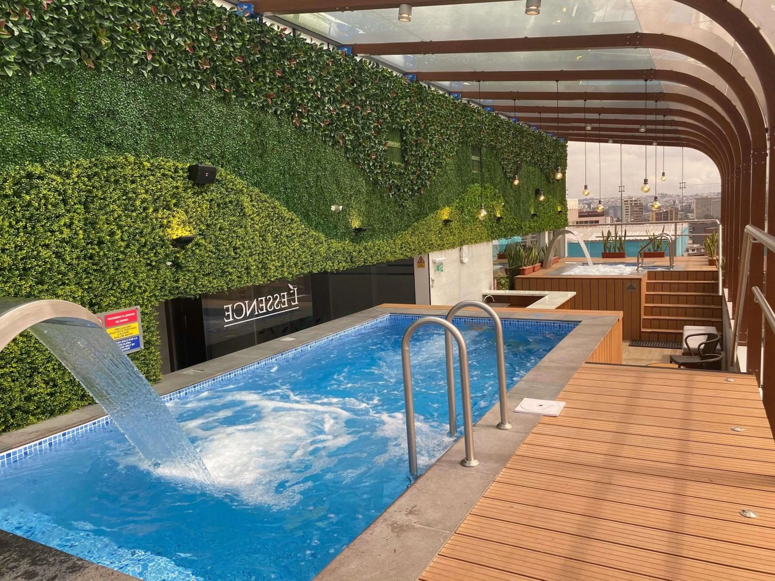 Pool view in Mercure Alameda Quito