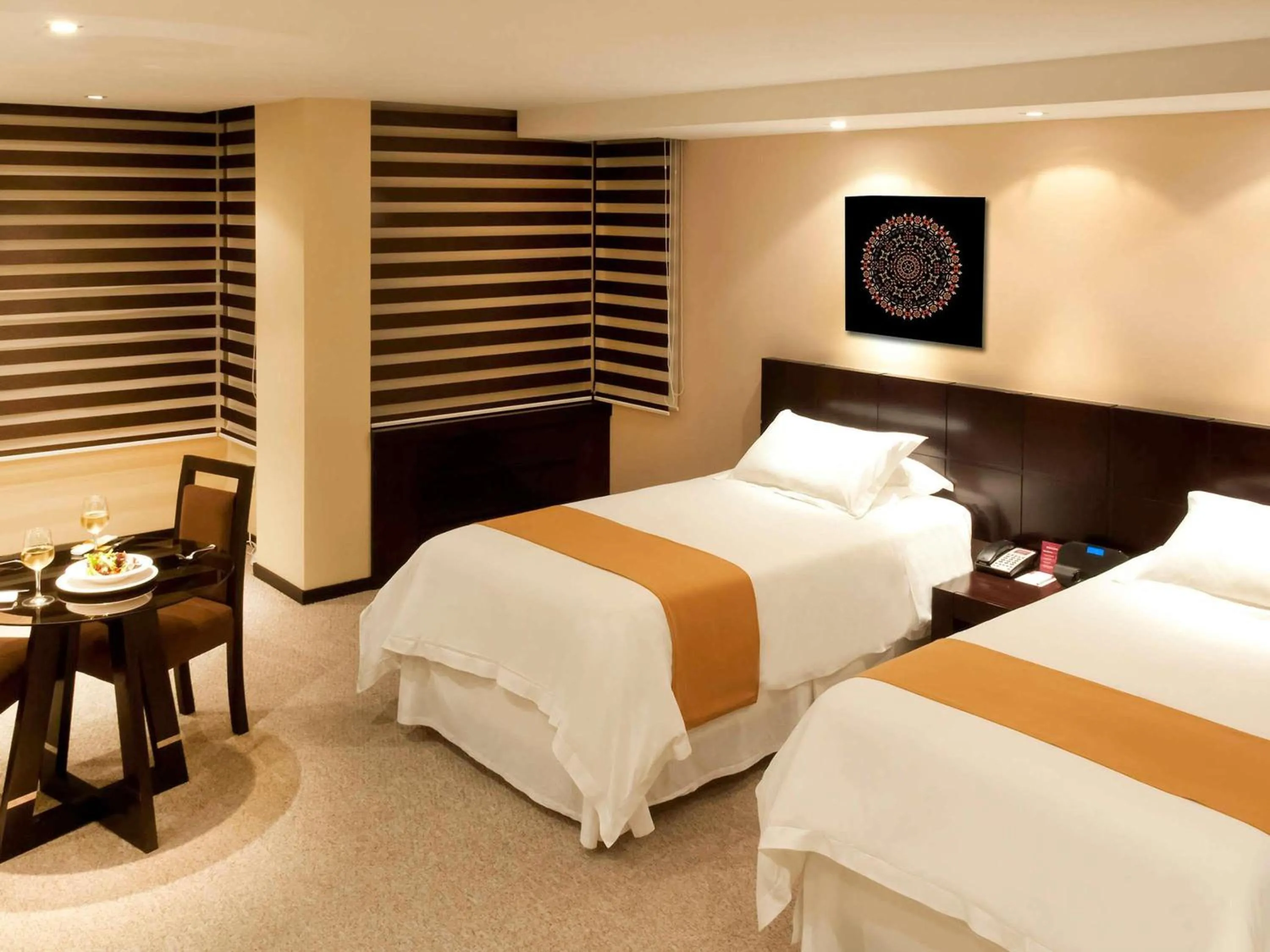 Bedroom, Bed in Mercure Alameda Quito