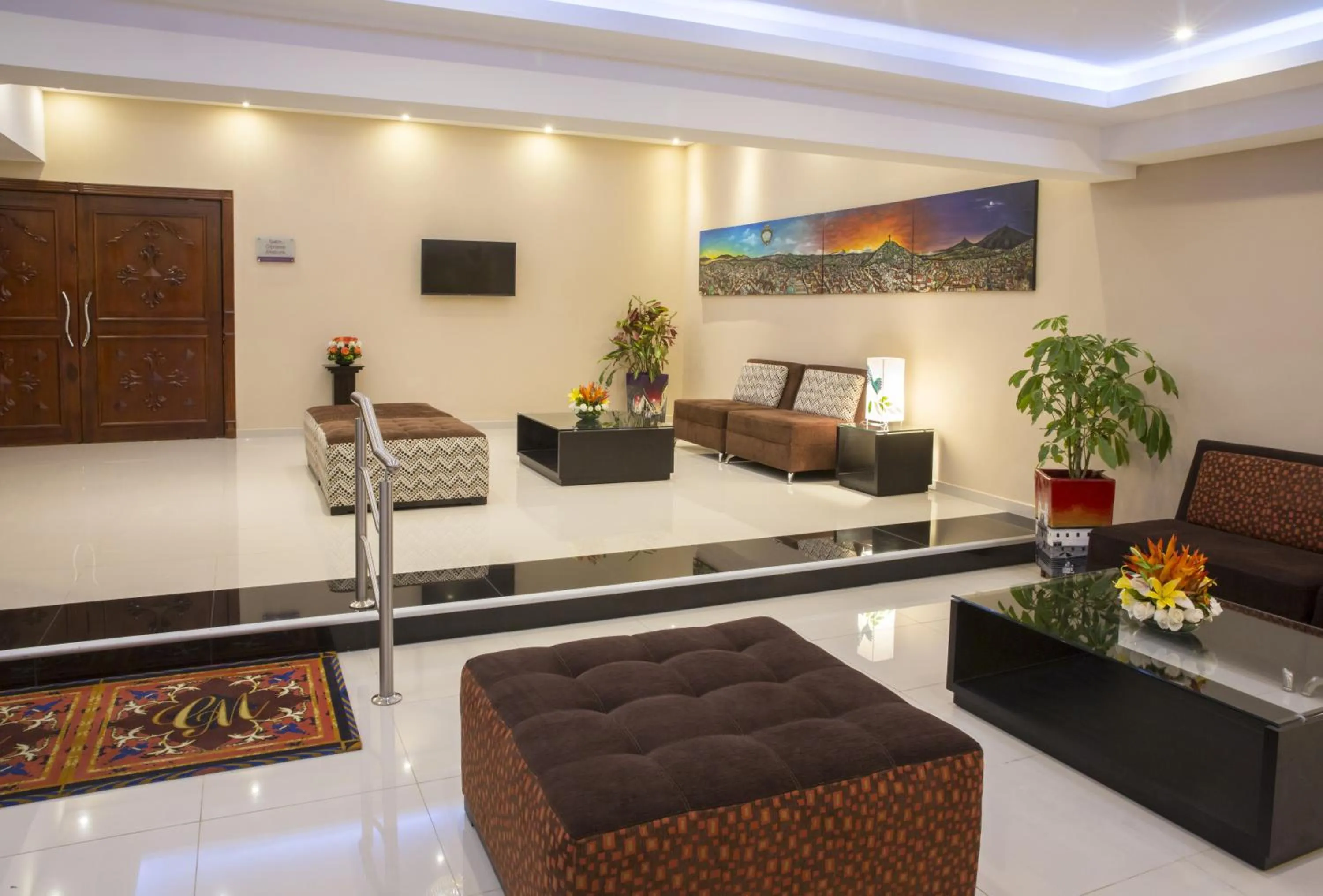 Lobby or reception in Mercure Alameda Quito