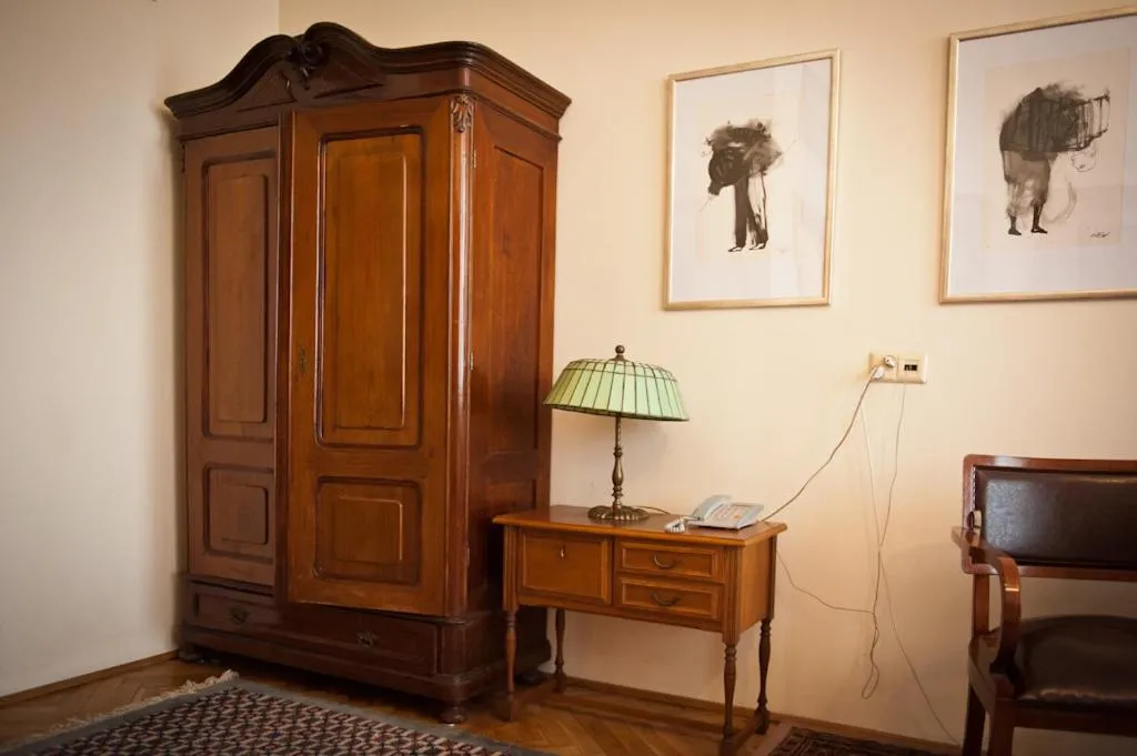 Decorative detail in Hotel Alef