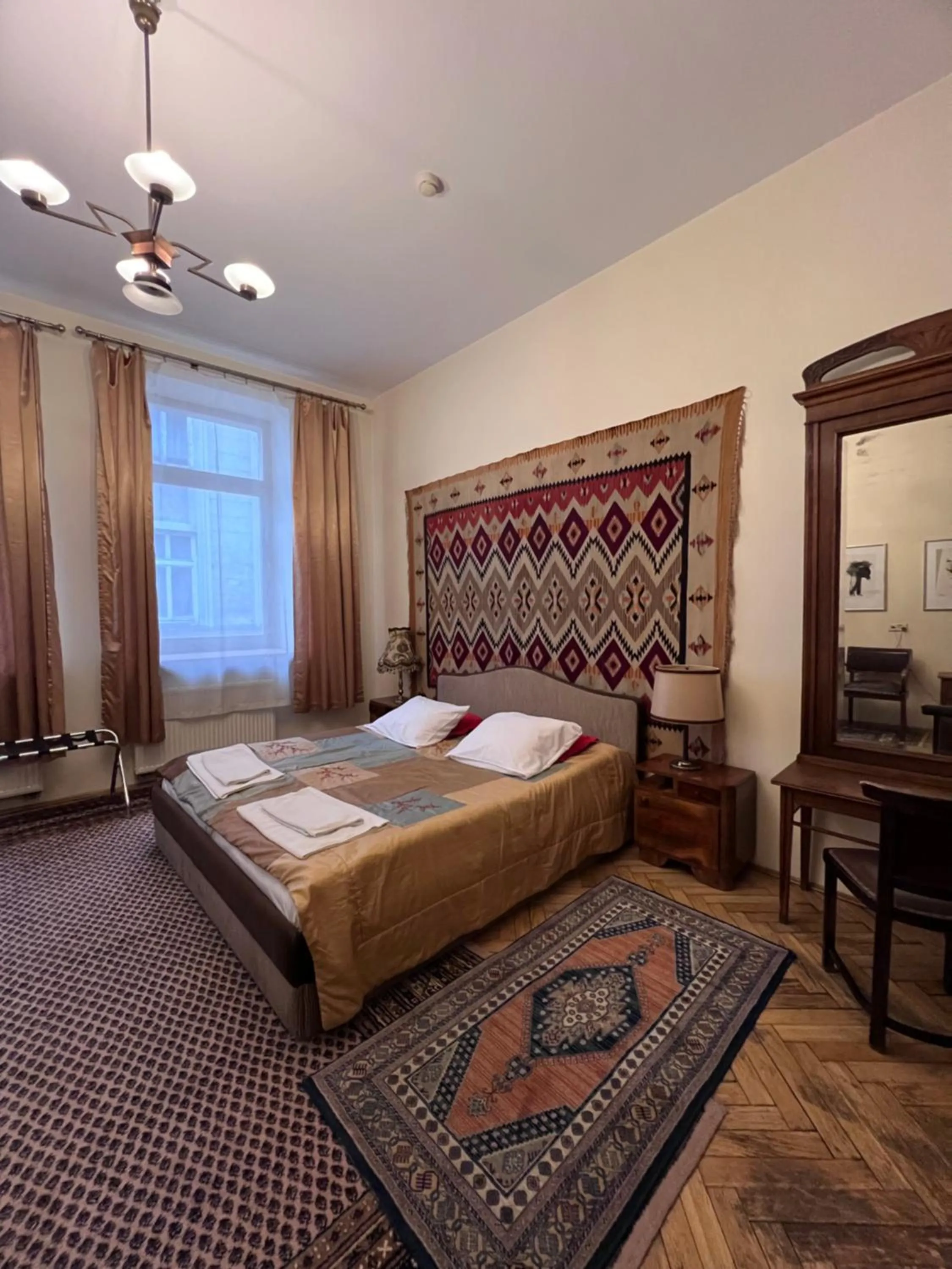 Photo of the whole room, Bed in Hotel Alef