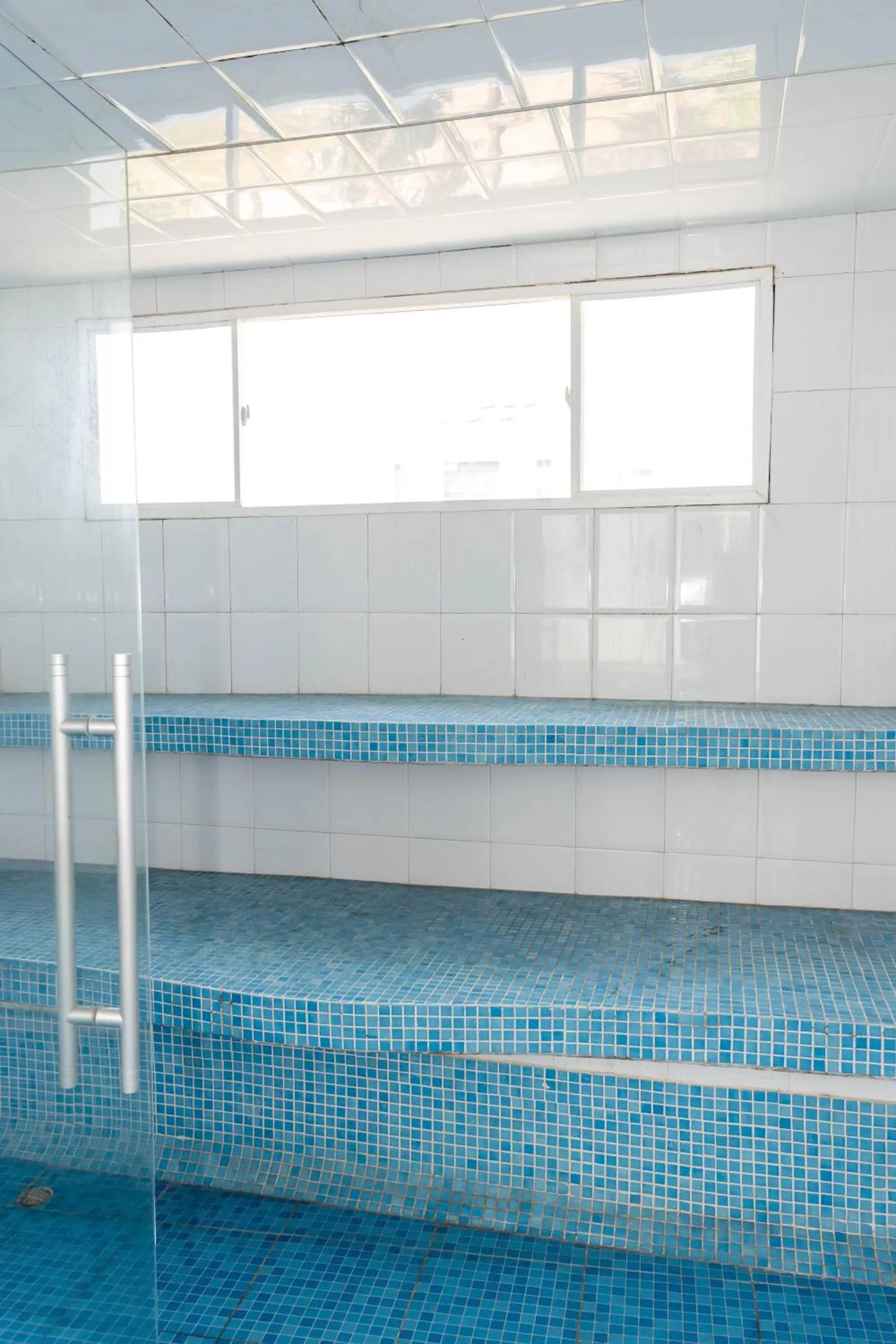 Steam room in Hotel Coral Reef Cartagena