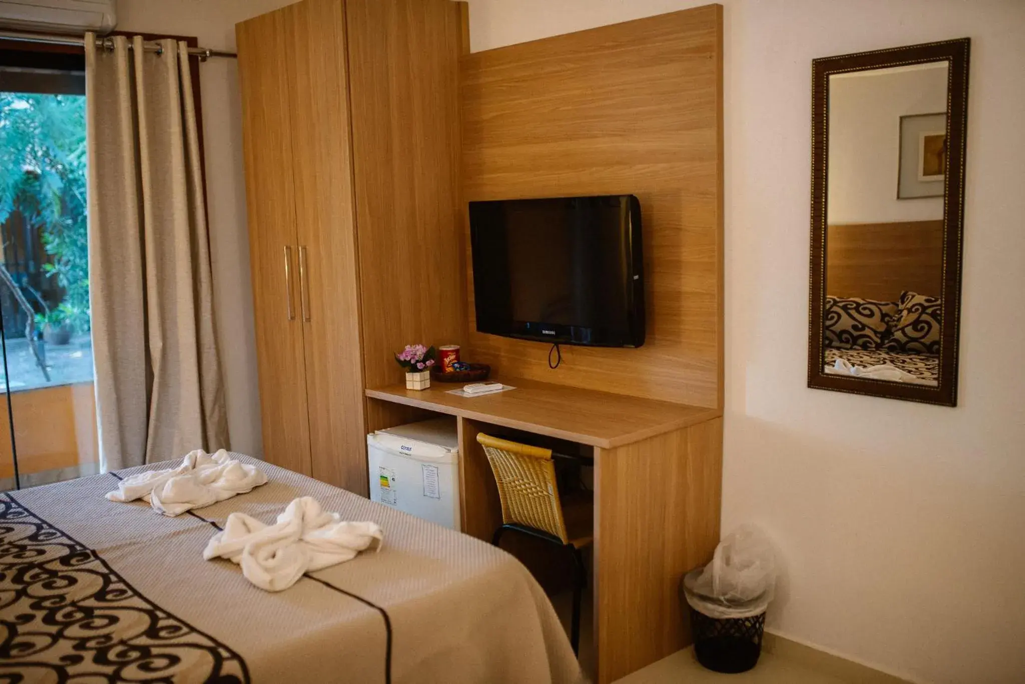 Bed in Hotel La Brise Bed in Hotel La Brise