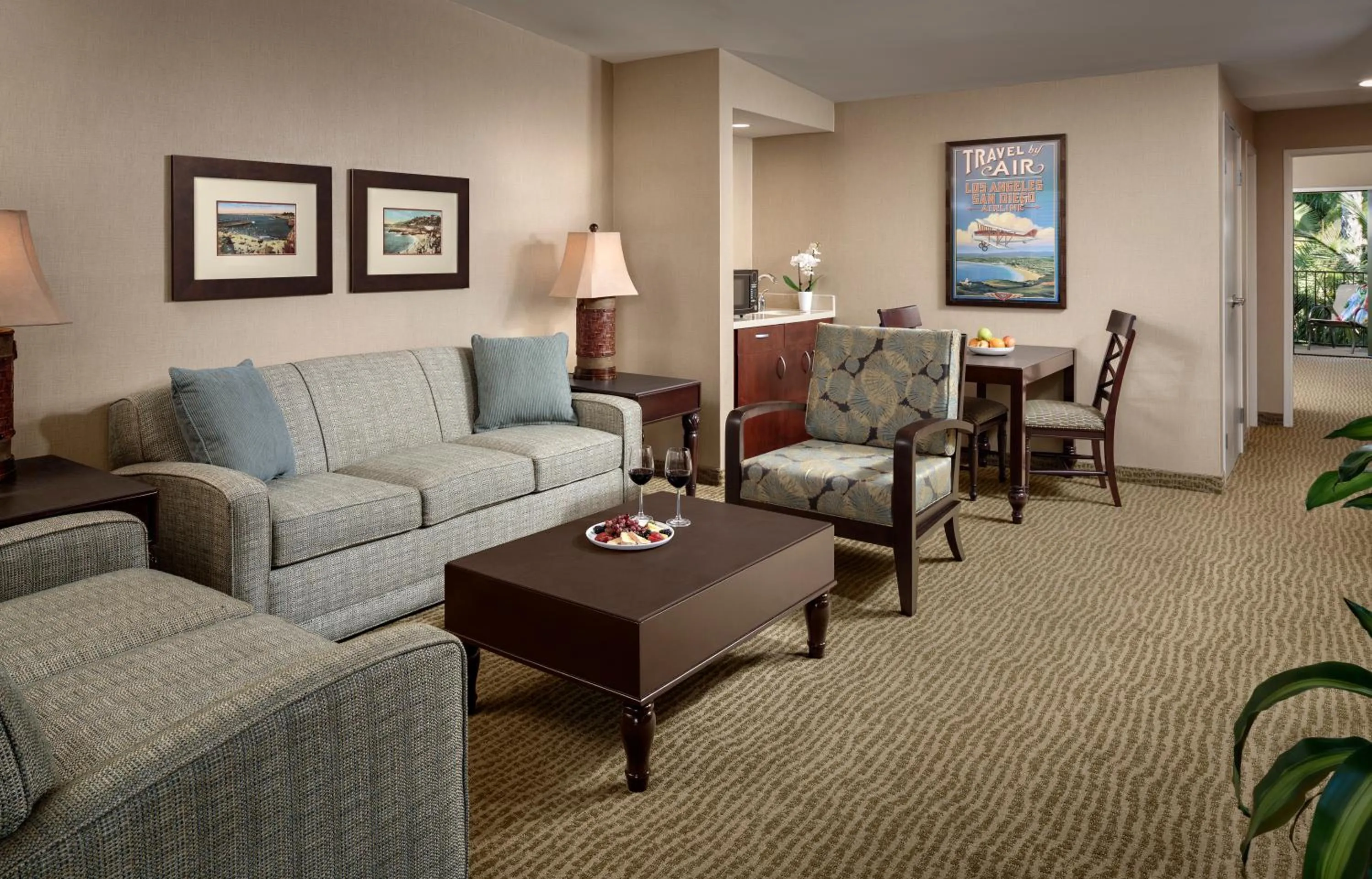 Living room in Bahia Resort Hotel