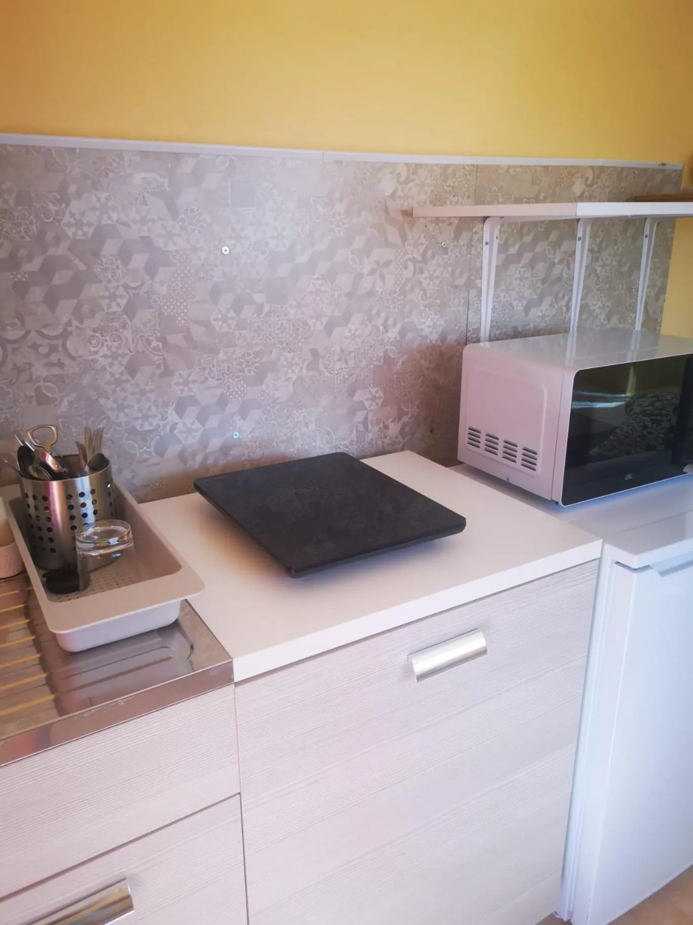 Coffee/tea facilities in Ethos Rooms